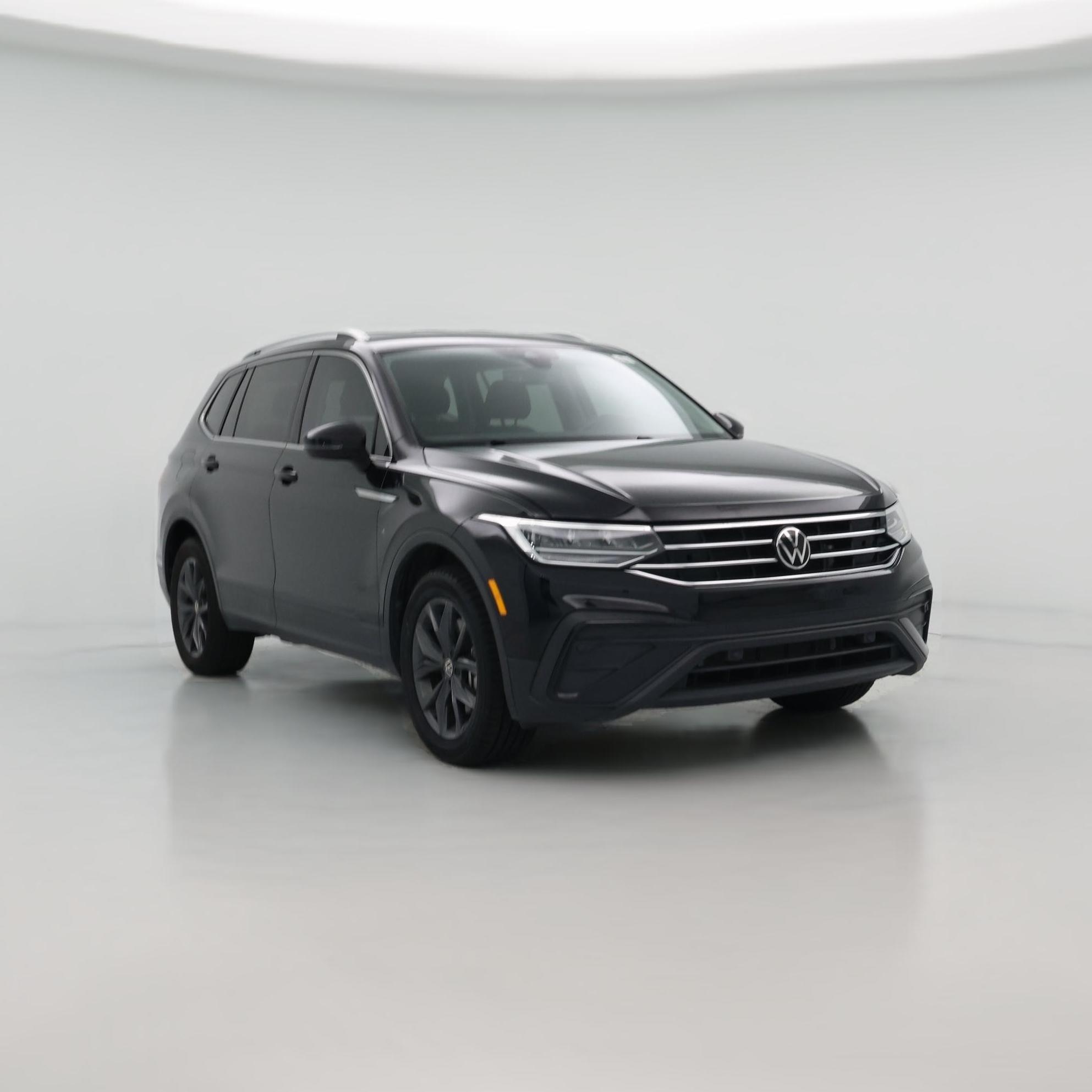 Thumbnail: 2023 Volkswagen Tiguan - 1