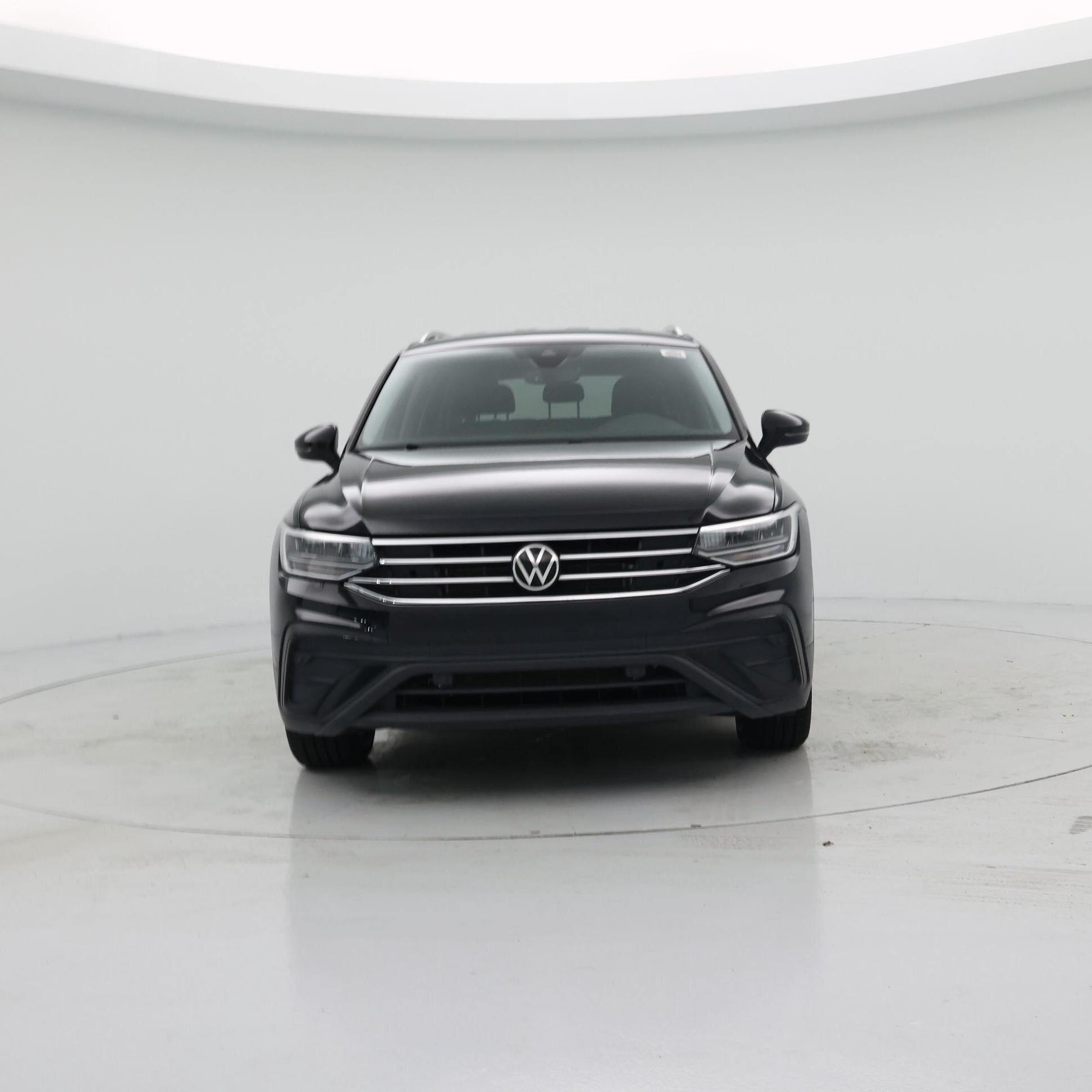 Thumbnail: 2023 Volkswagen Tiguan - 5