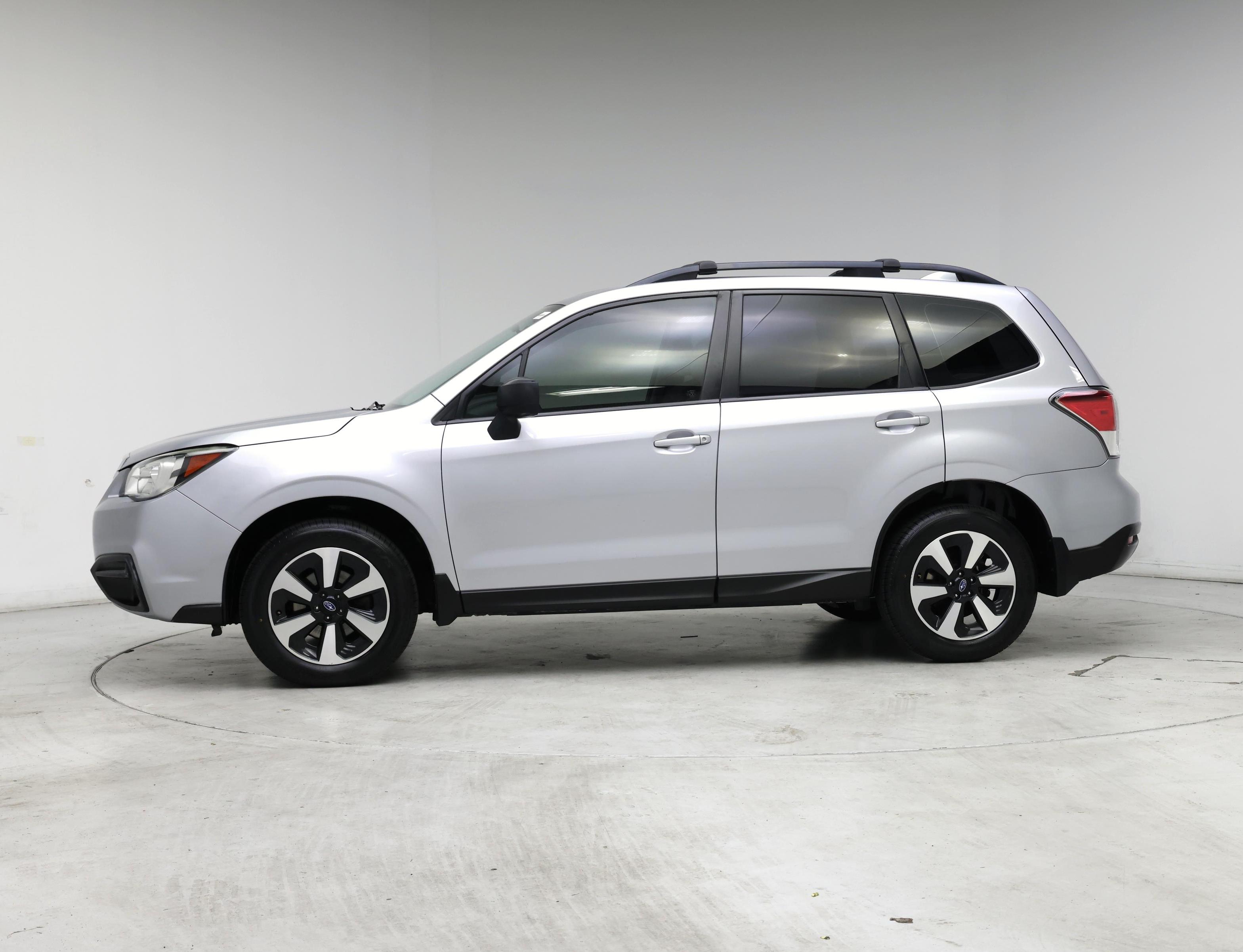 Thumbnail: 2017 Subaru Forester - 3