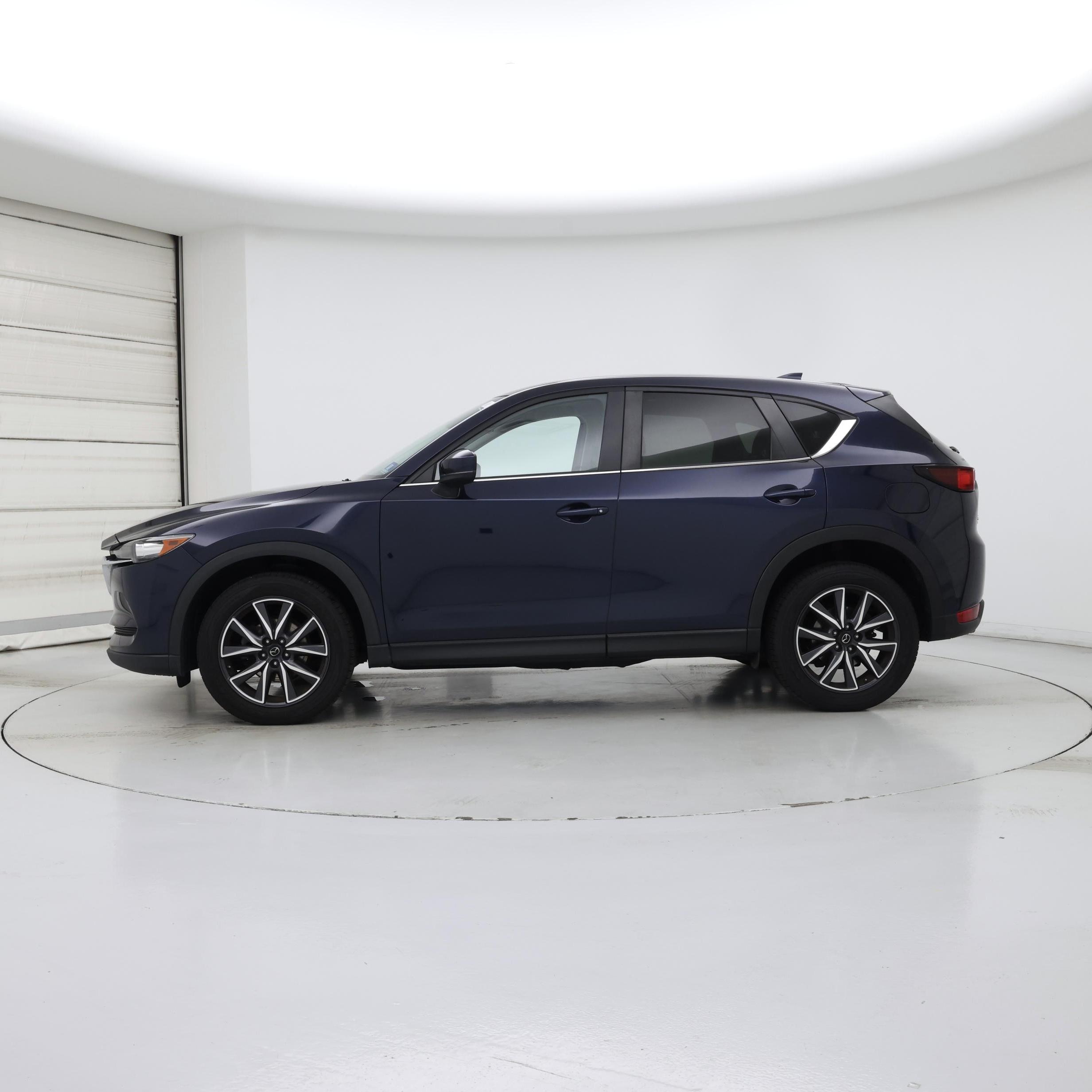 Thumbnail: 2018 Mazda CX-5 - 3