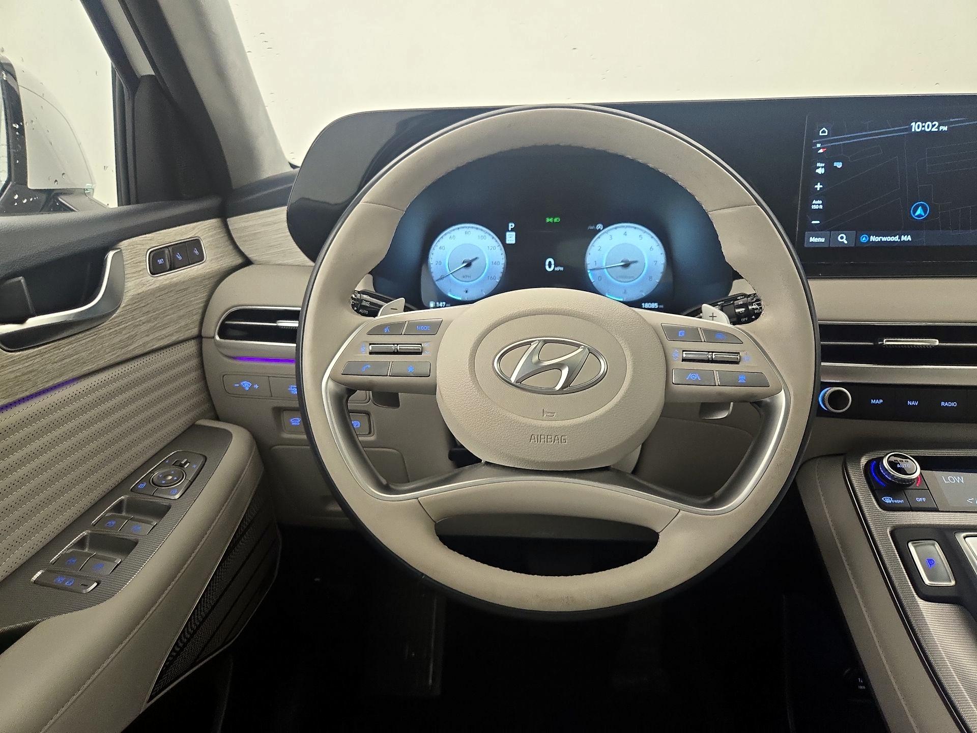 Thumbnail: 2023 Hyundai Palisade - 10