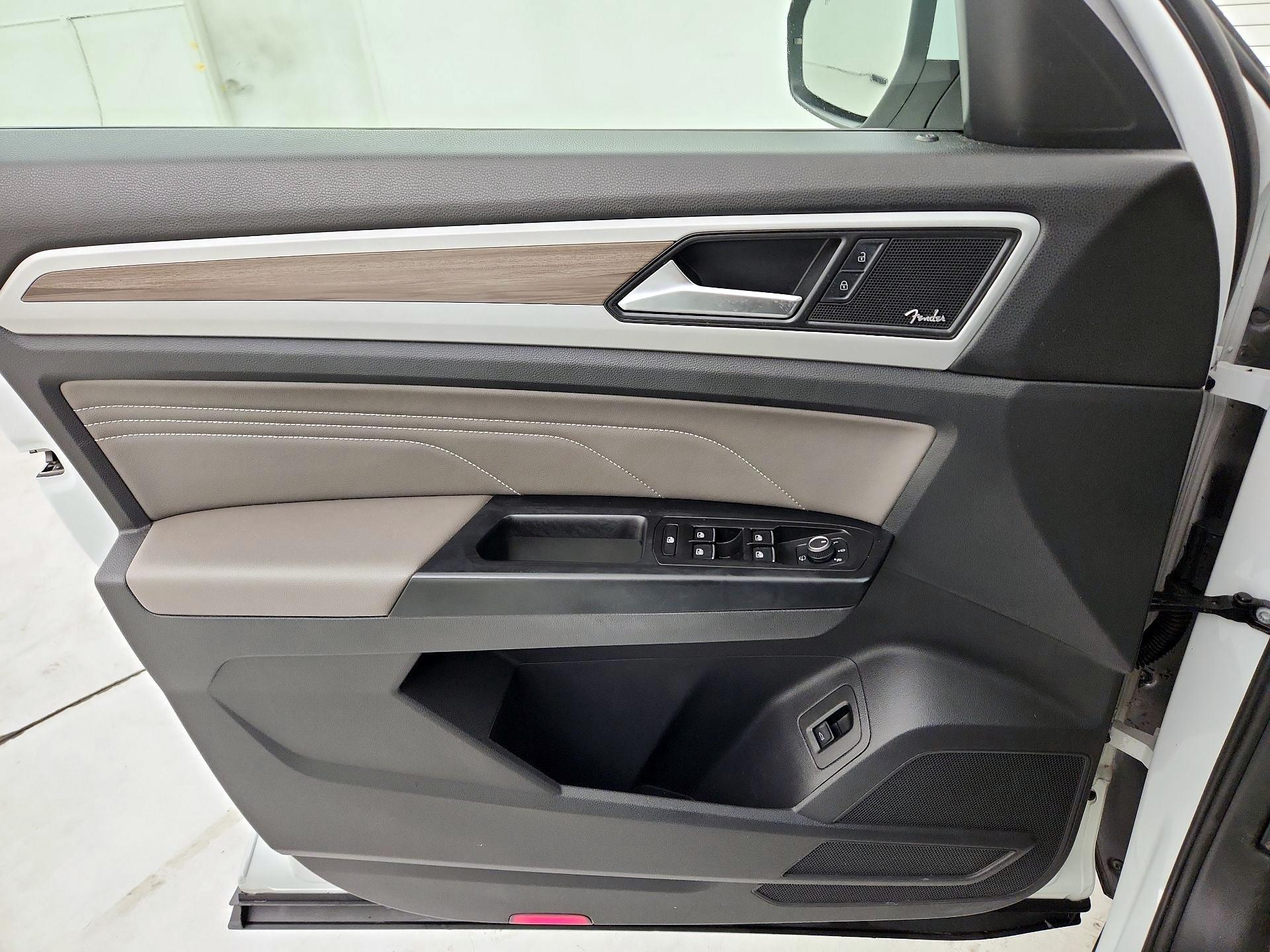 Thumbnail: 2021 Volkswagen Atlas - 12