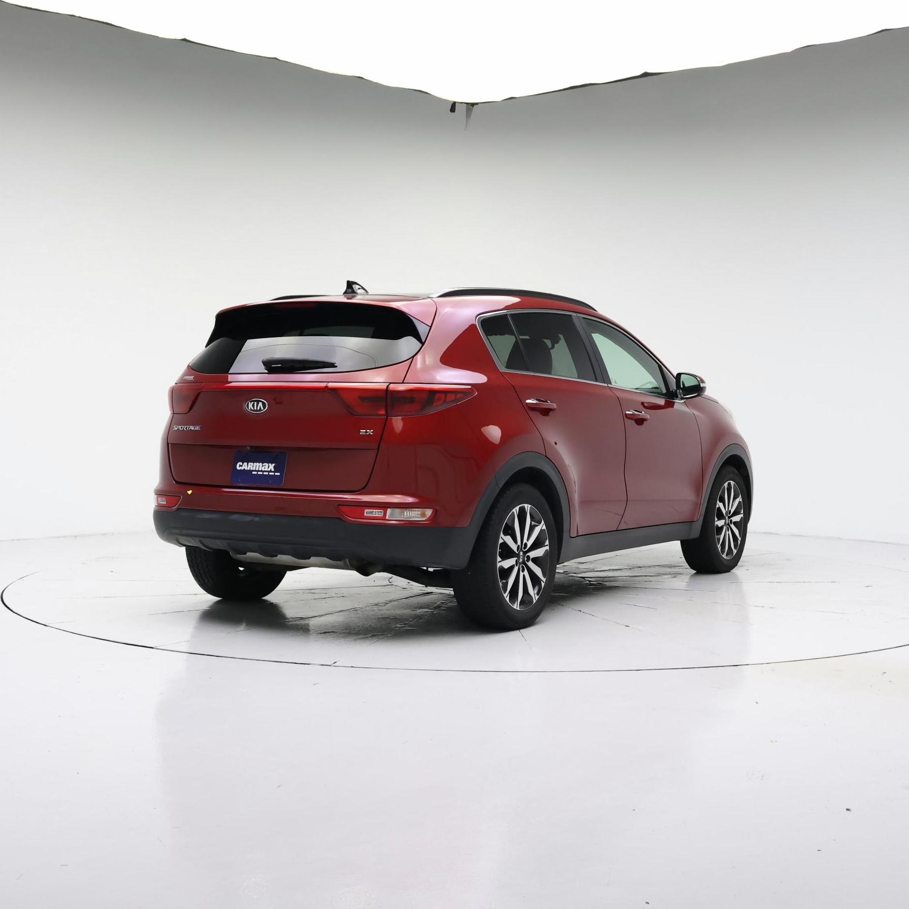 Thumbnail: 2019 Kia Sportage - 4