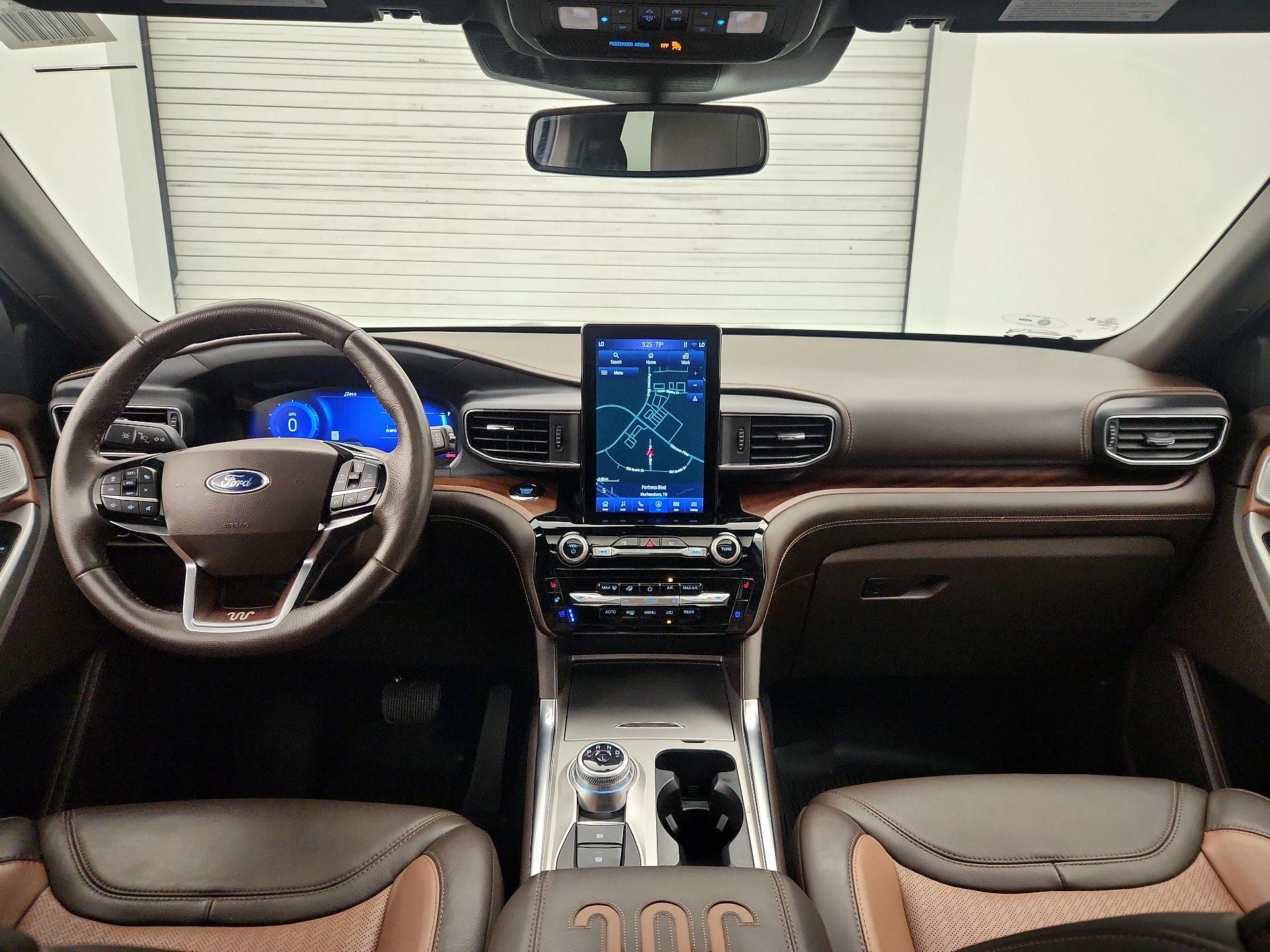 Thumbnail: 2022 Ford Explorer - 9
