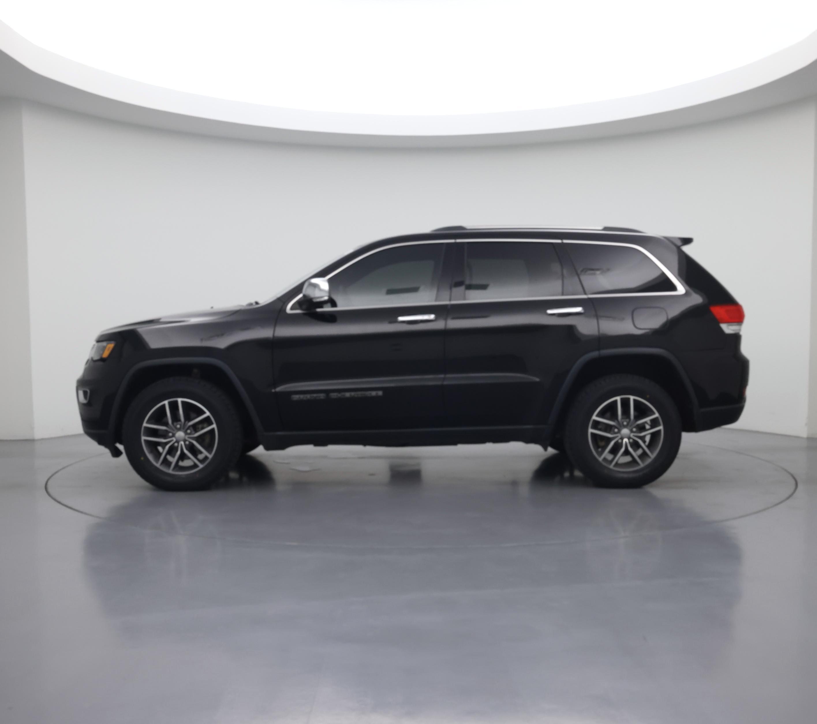 Thumbnail: 2018 Jeep Grand Cherokee - 3