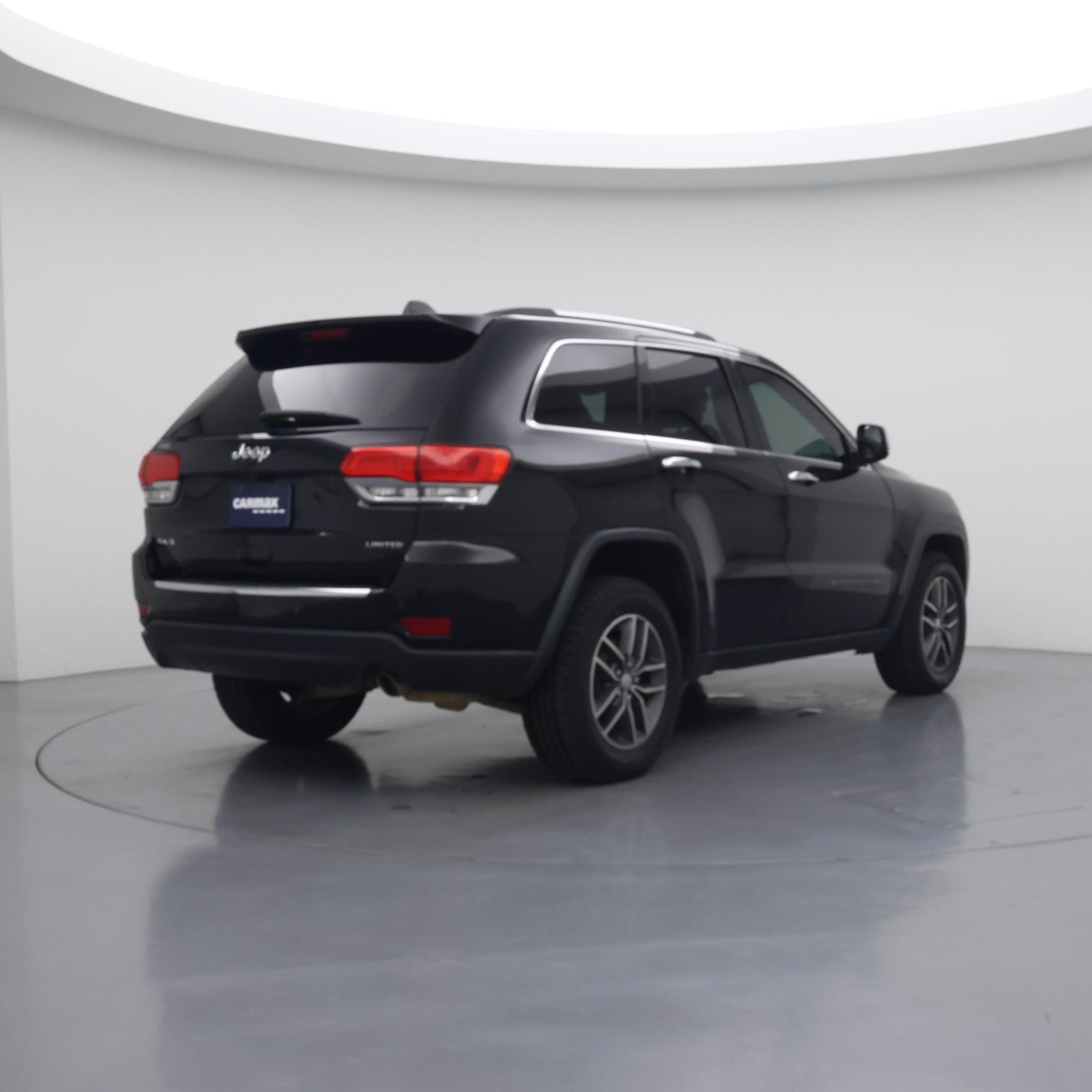 Thumbnail: 2018 Jeep Grand Cherokee - 8