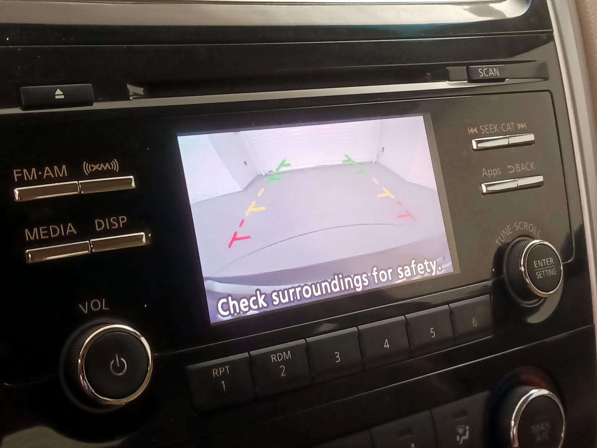 Thumbnail: 2014 Nissan Altima - 14