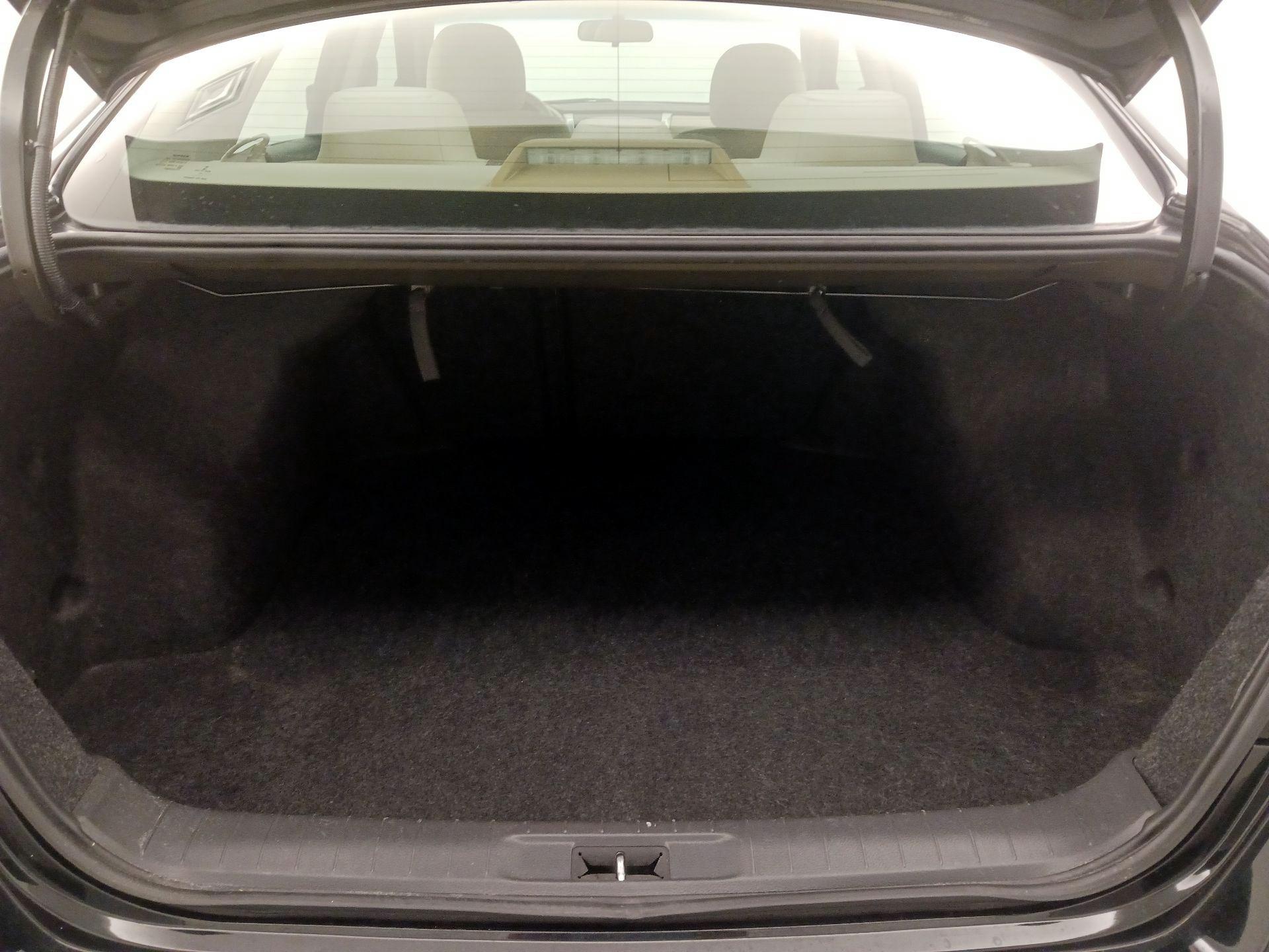 Thumbnail: 2014 Nissan Altima - 20