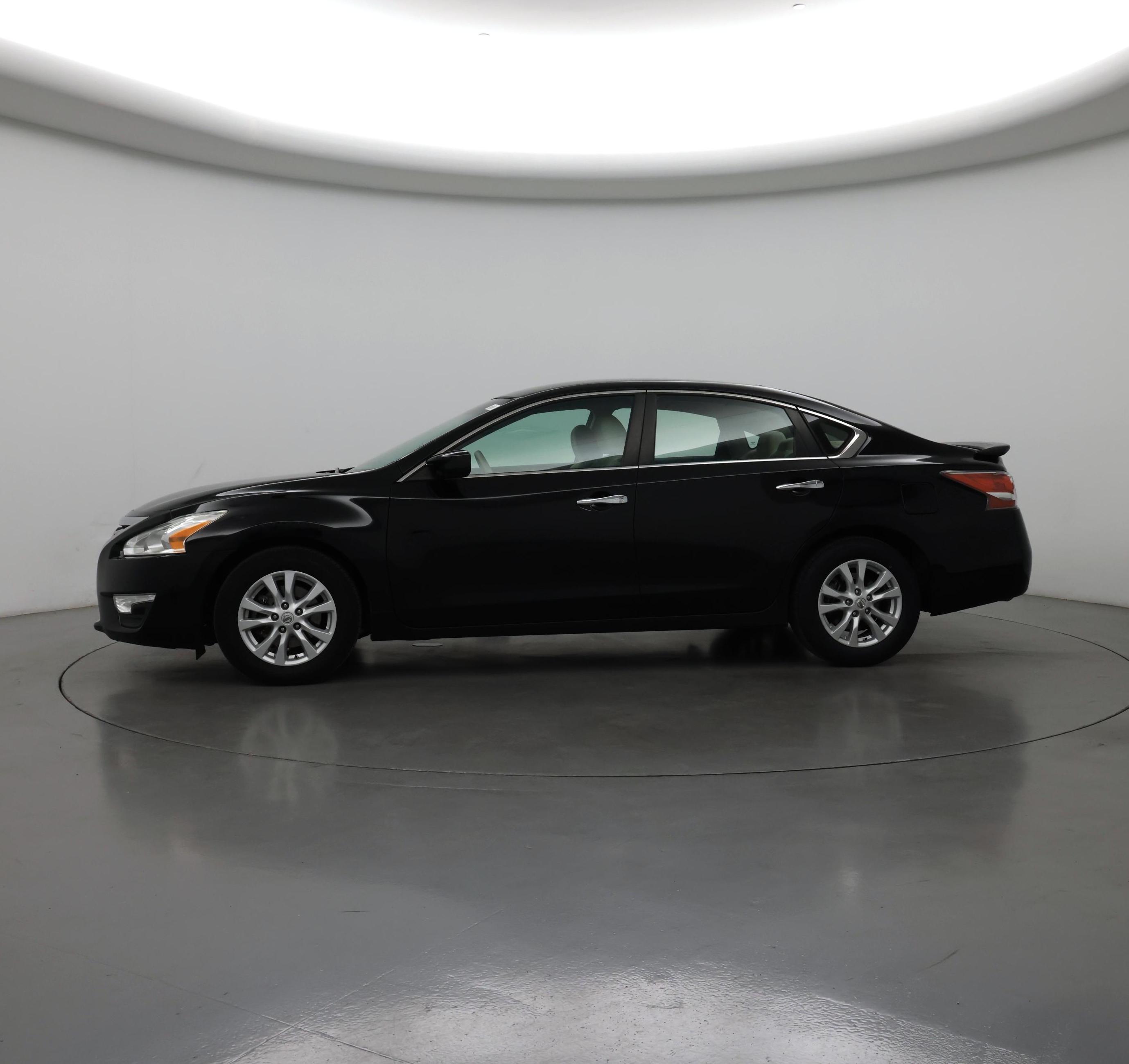 Thumbnail: 2014 Nissan Altima - 3