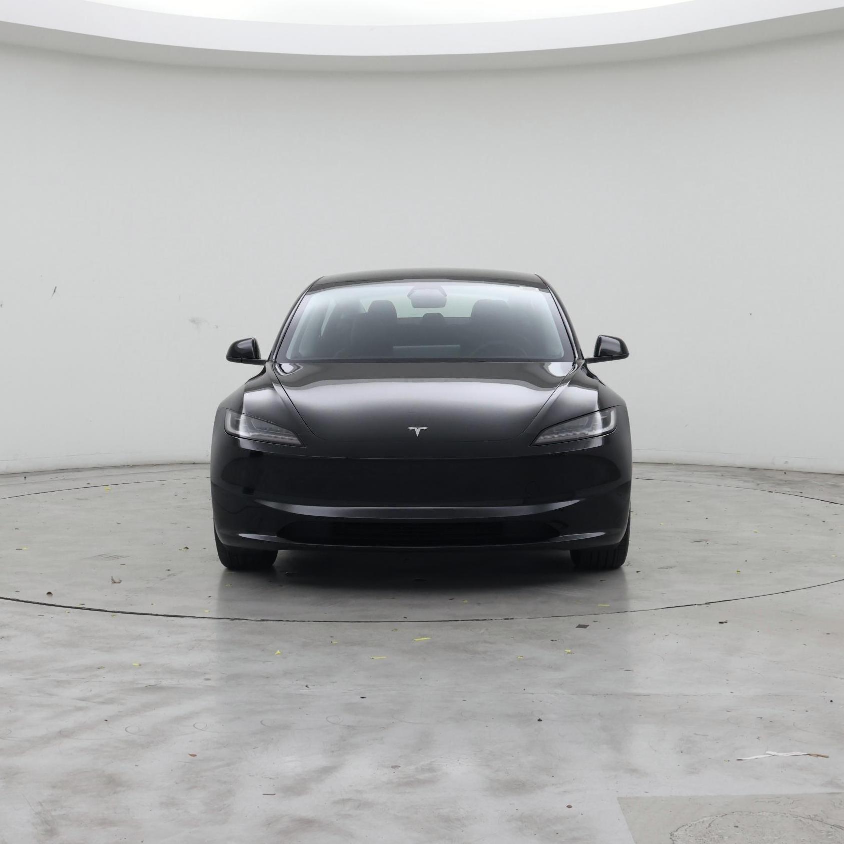 Thumbnail: 2025 Tesla Model 3 - 5