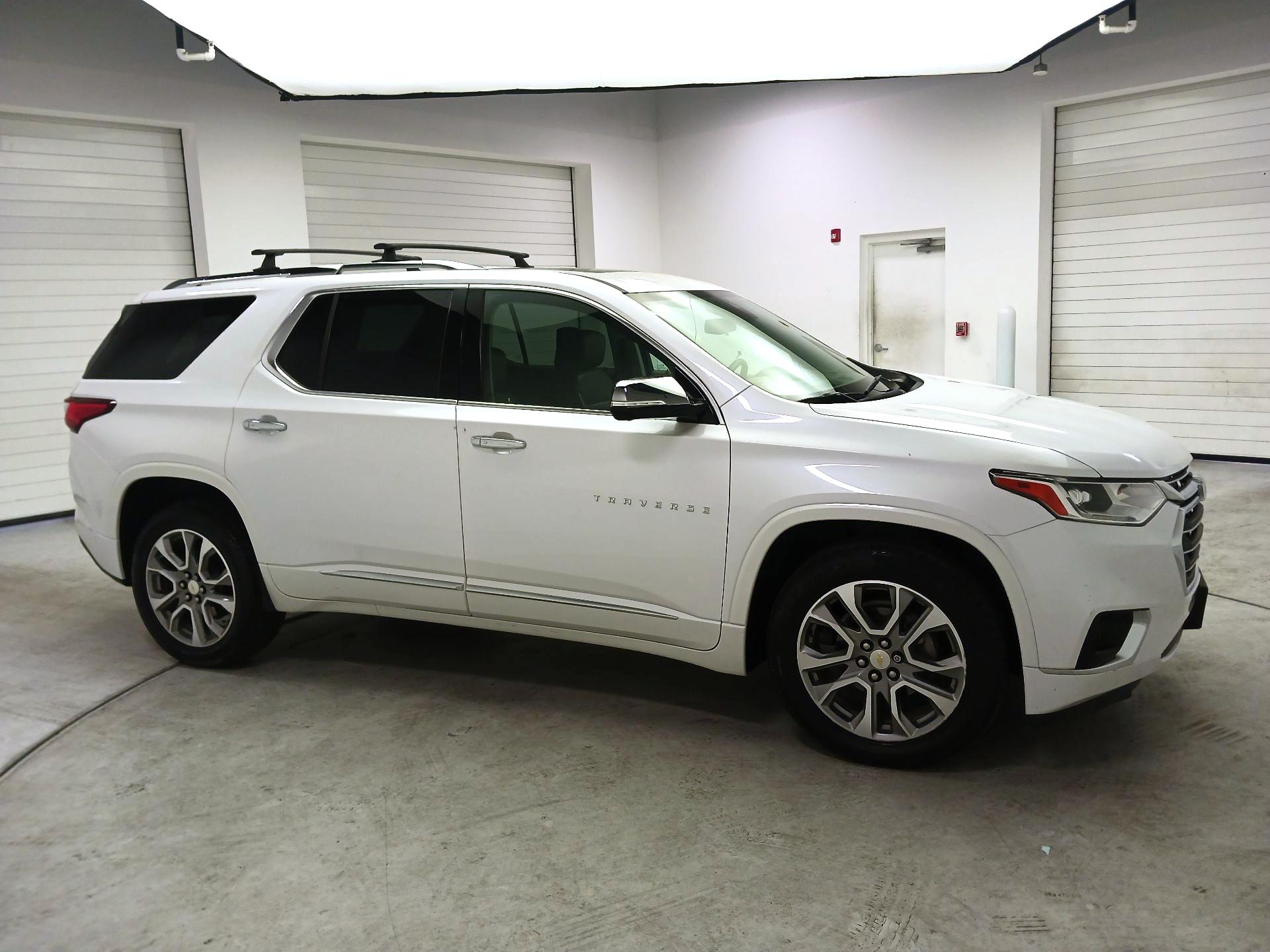 Thumbnail: 2020 Chevrolet Traverse - 4