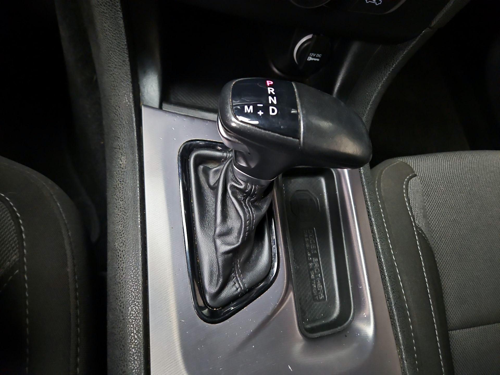 Thumbnail: 2020 Dodge Charger - 17