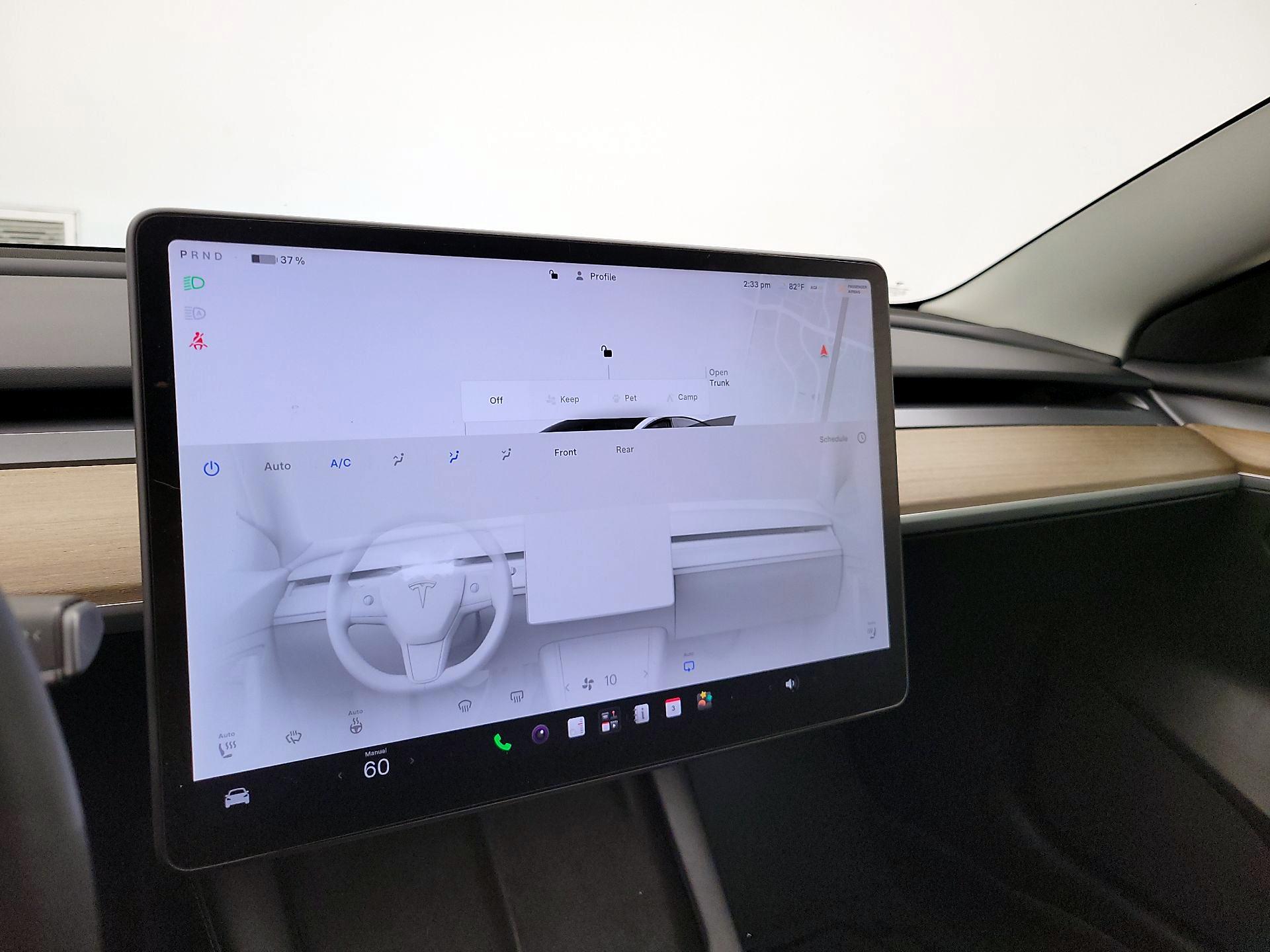 Thumbnail: 2022 Tesla Model 3 - 16