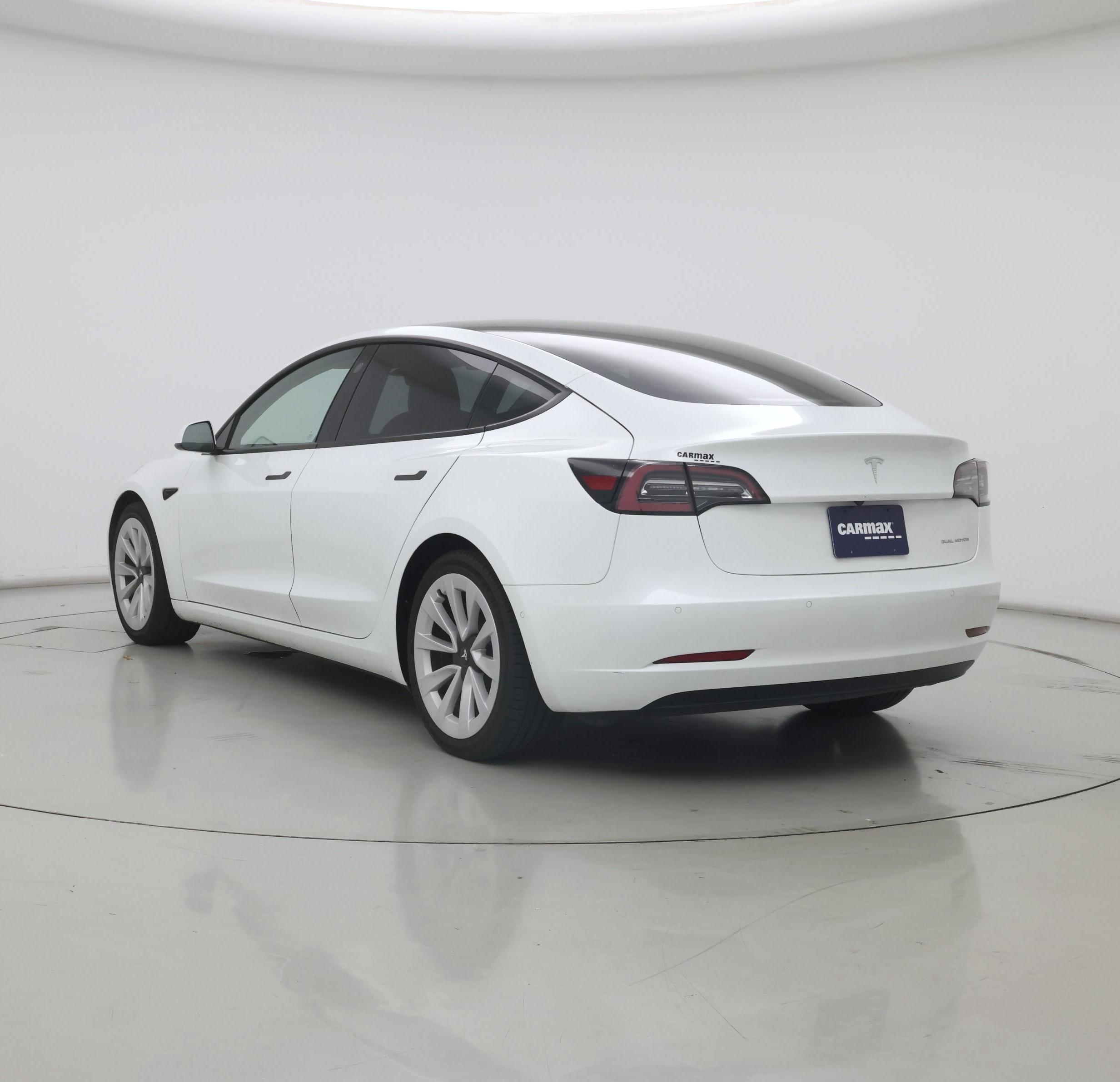 Thumbnail: 2022 Tesla Model 3 - 2