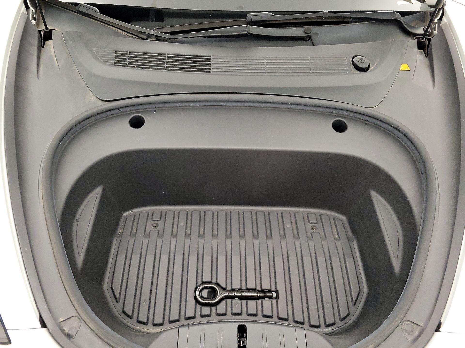 Thumbnail: 2022 Tesla Model 3 - 20