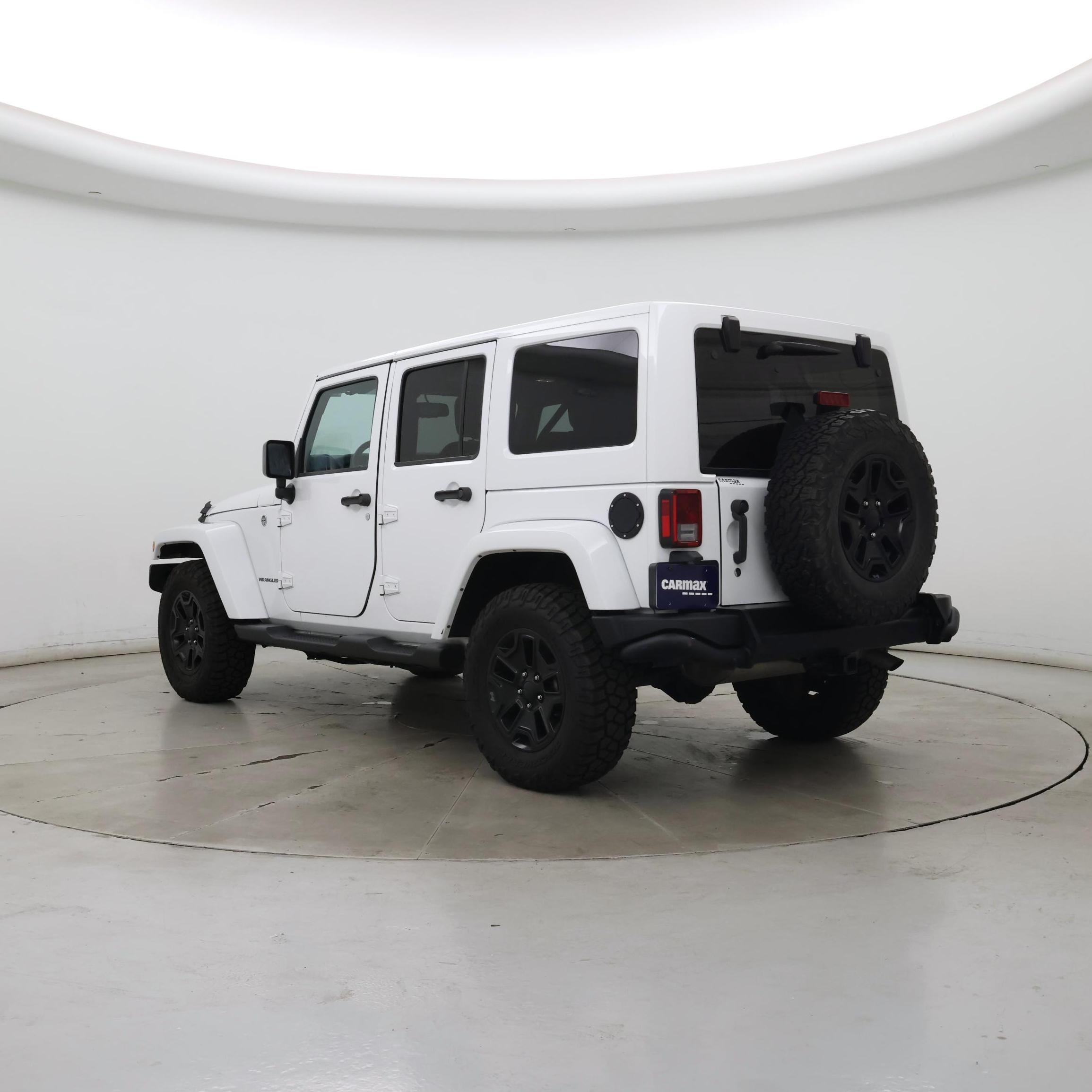 Thumbnail: 2016 Jeep Wrangler - 2
