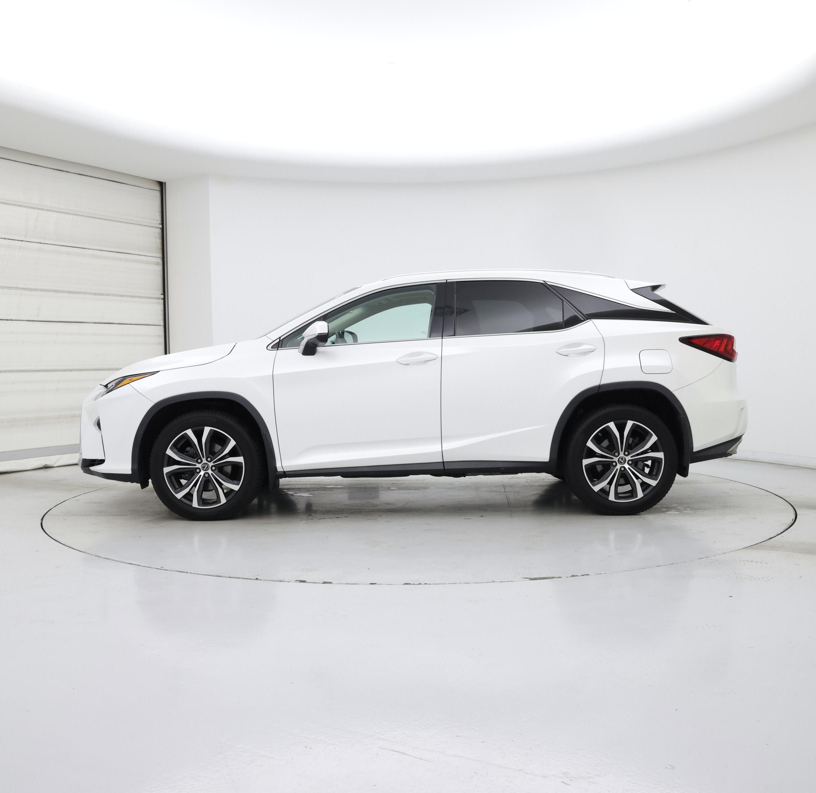Thumbnail: 2019 Lexus RX - 3