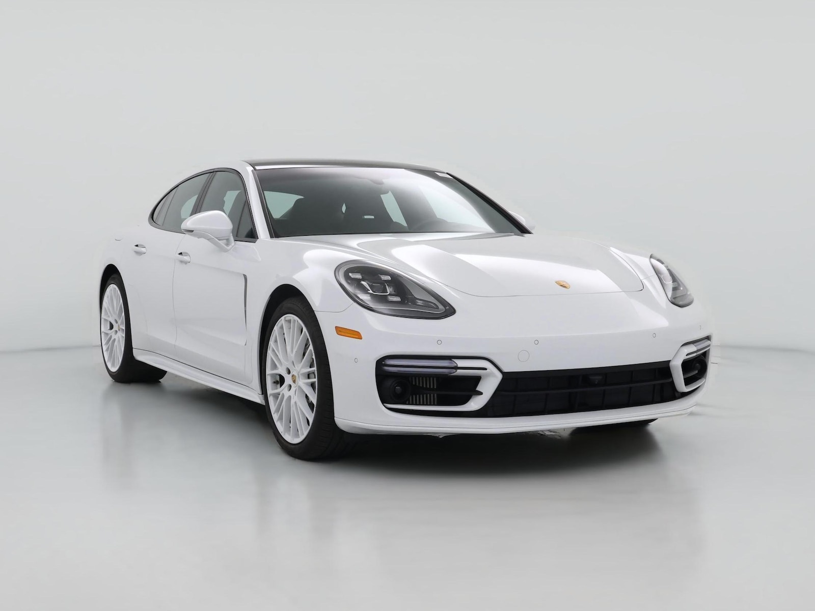 2023 Porsche Panamera Platinum Edition - Photo 1