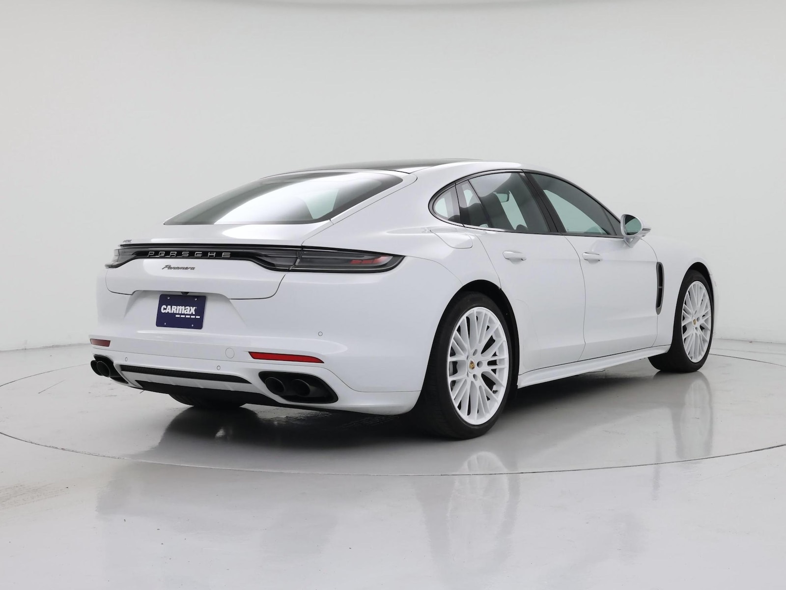 2023 Porsche Panamera Platinum Edition - Photo 9