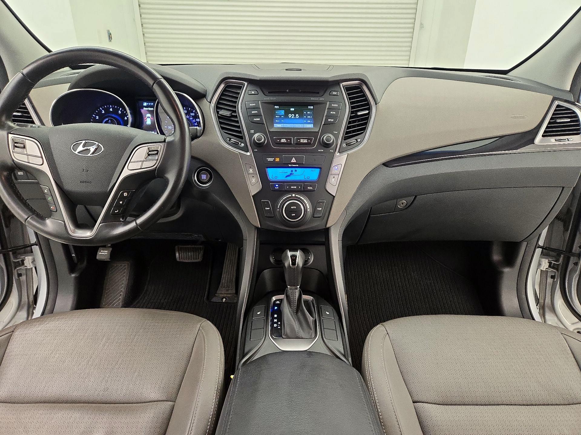 Thumbnail: 2014 Hyundai Santa Fe - 9