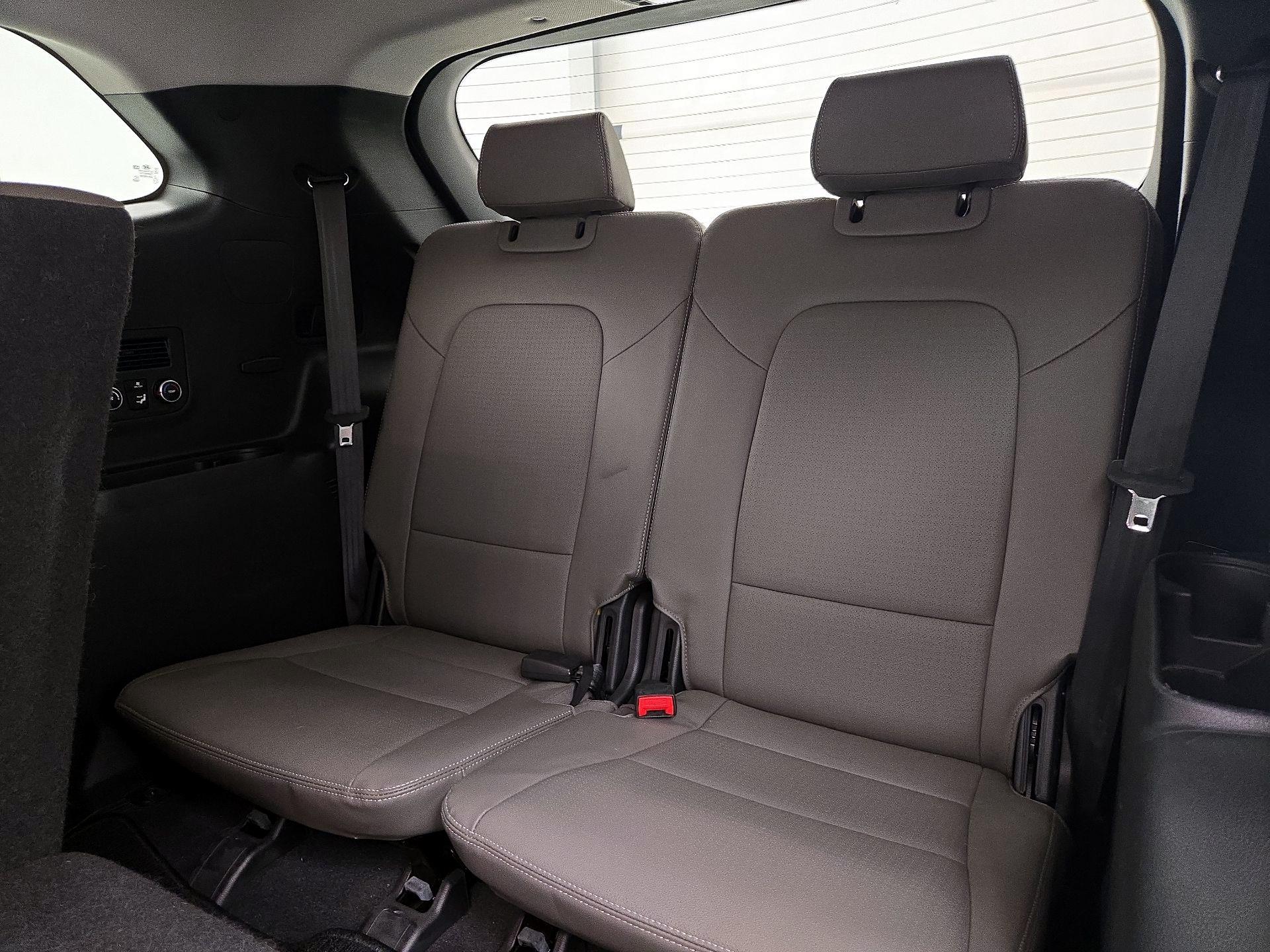 Thumbnail: 2014 Hyundai Santa Fe - 20