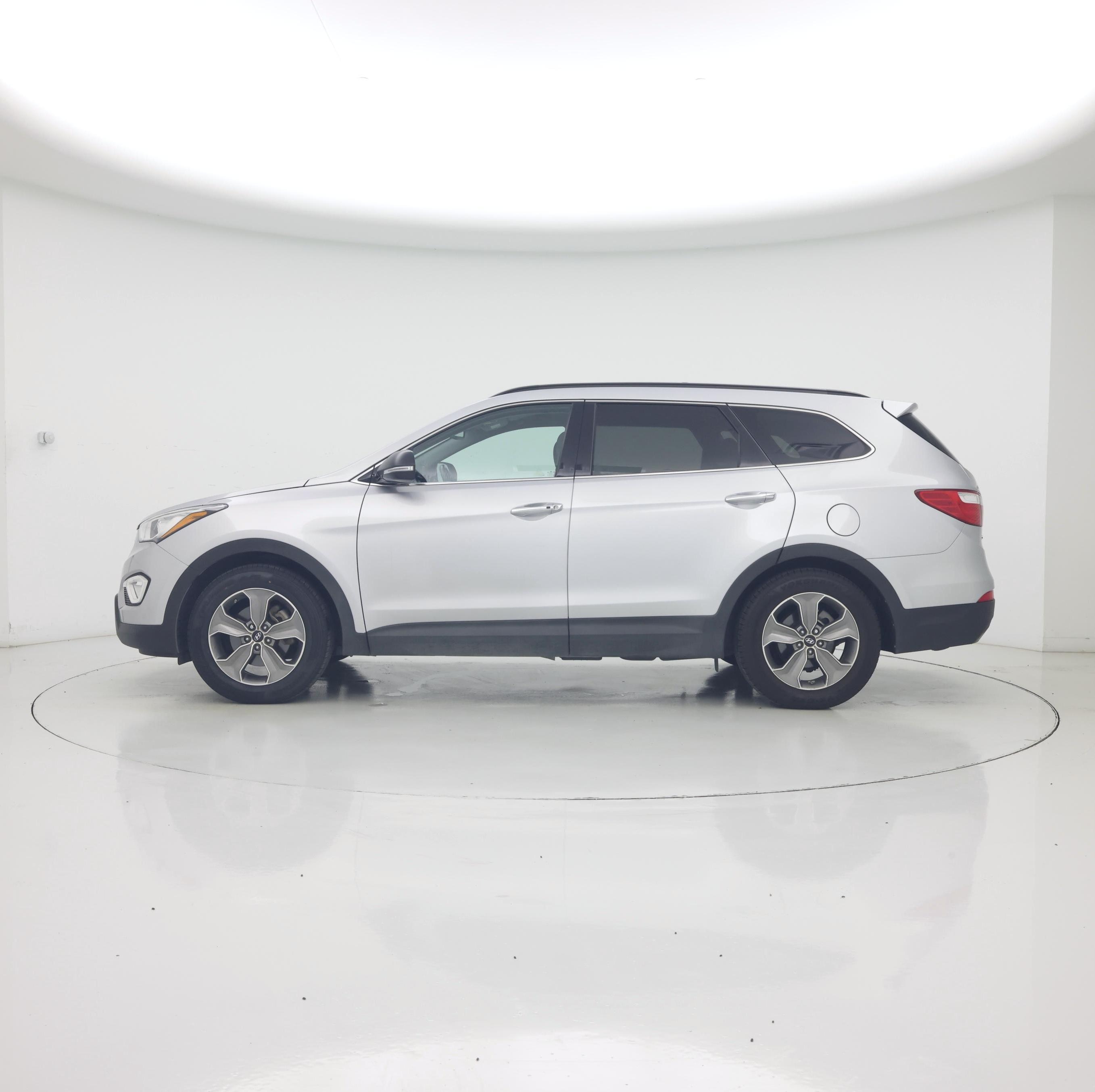 Thumbnail: 2014 Hyundai Santa Fe - 3