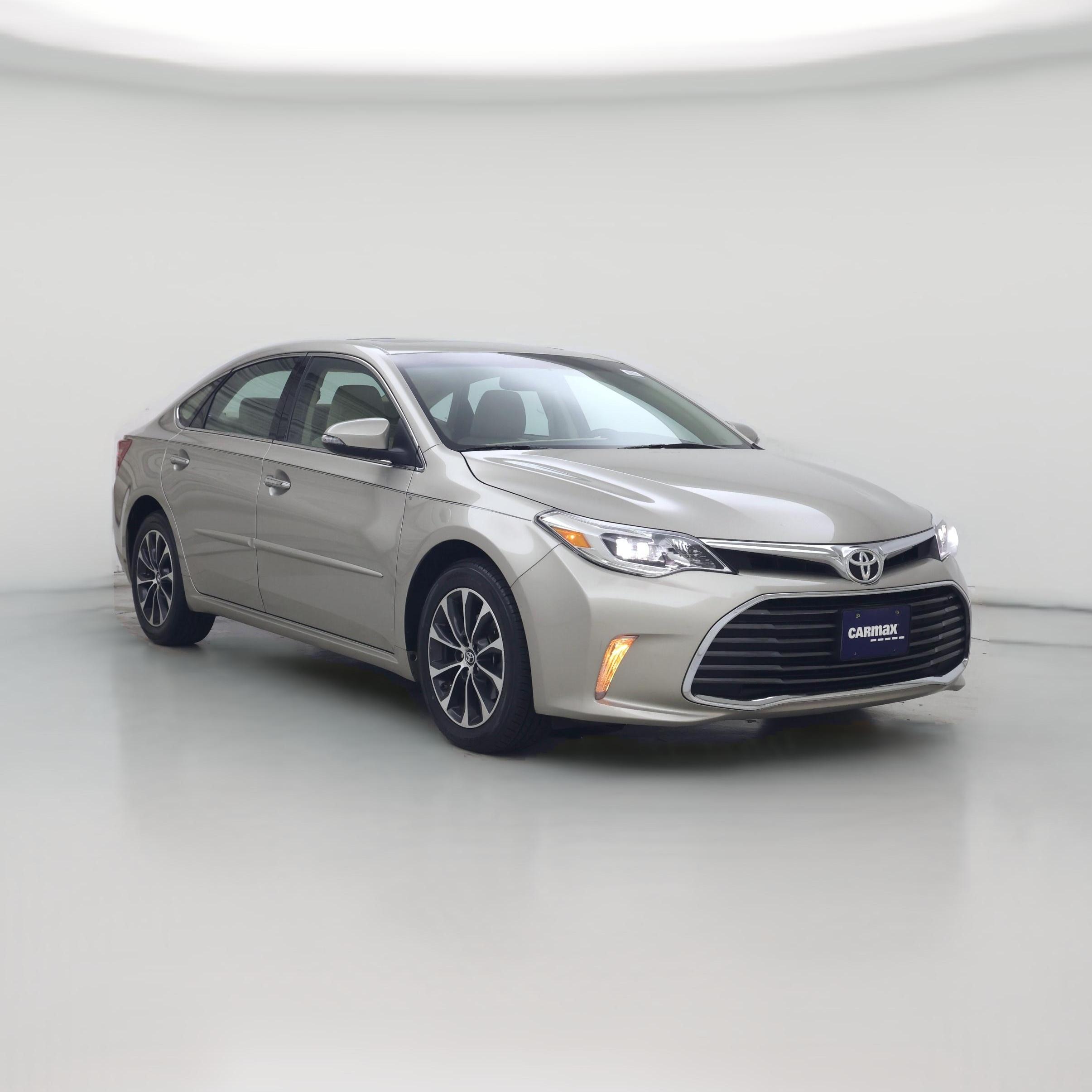 Thumbnail: 2016 Toyota Avalon - 1