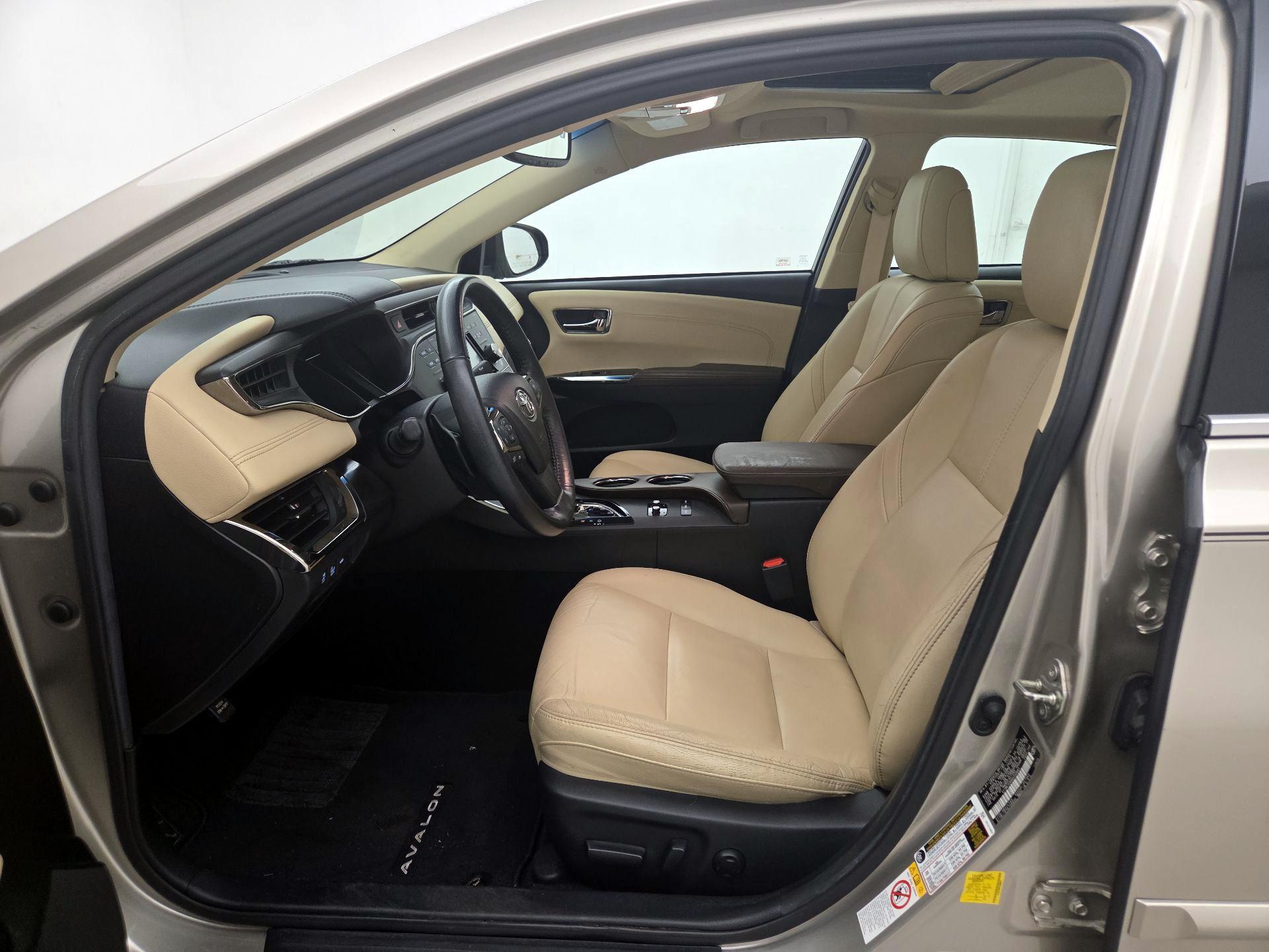 Thumbnail: 2016 Toyota Avalon - 11