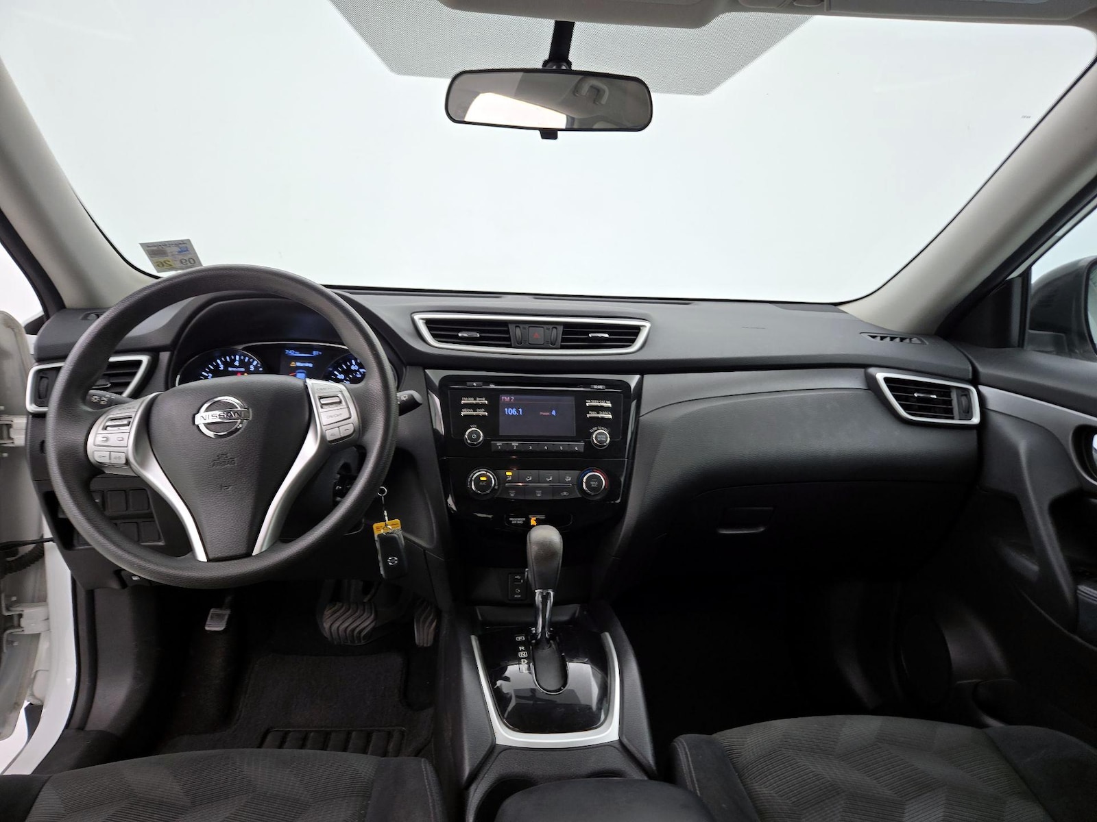 2015 Nissan Rogue S - Photo 10