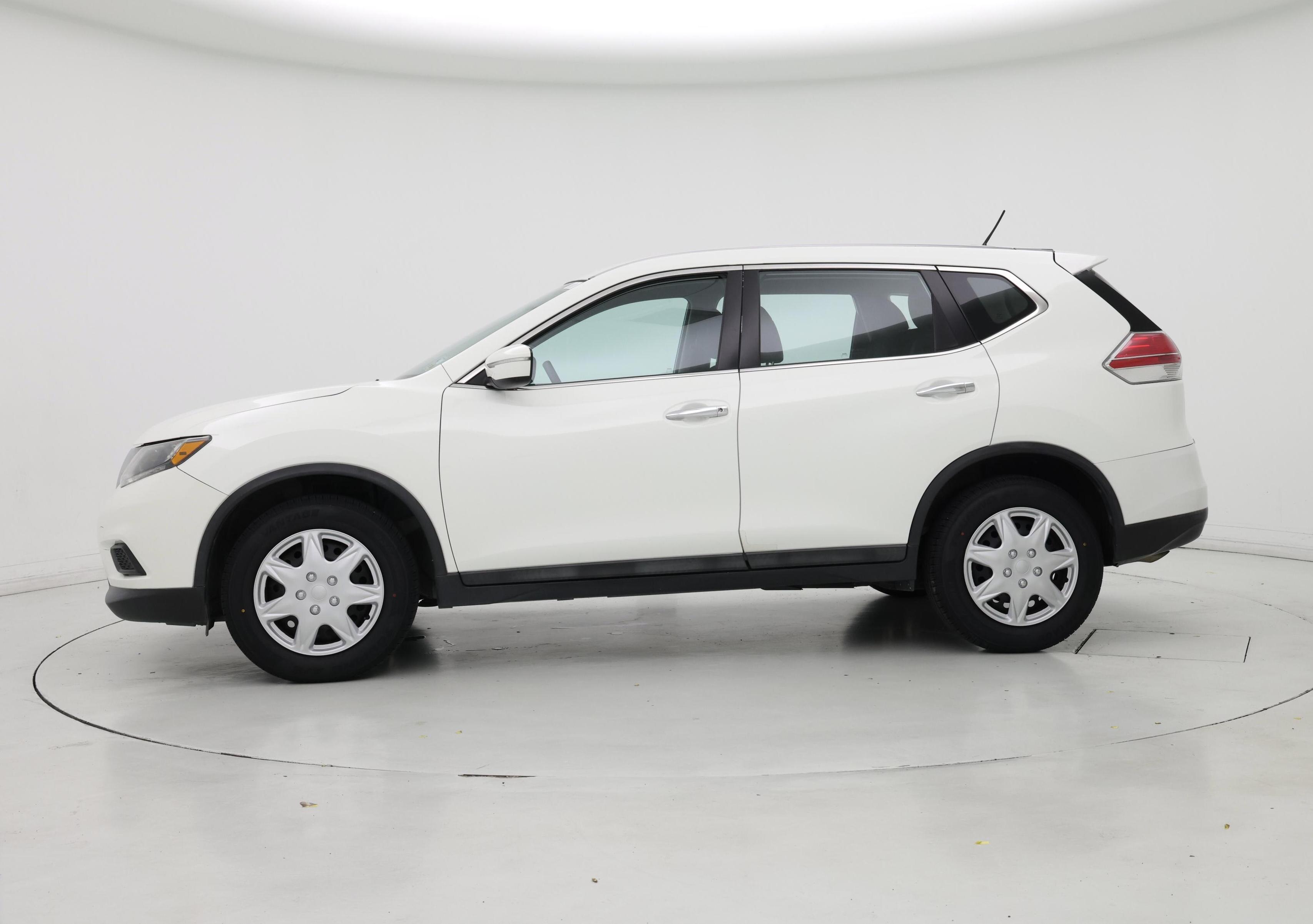 Thumbnail: 2015 Nissan Rogue - 3