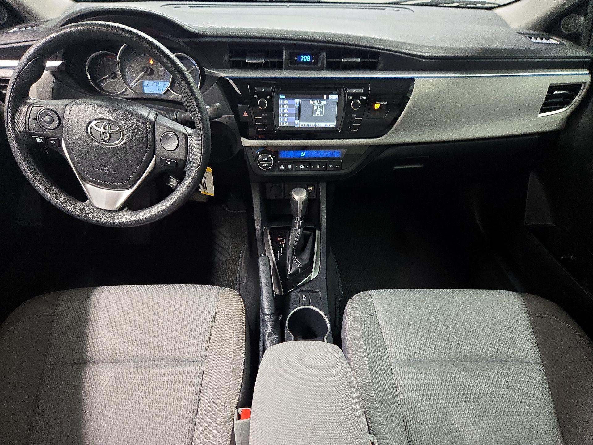 Thumbnail: 2016 Toyota Corolla - 9