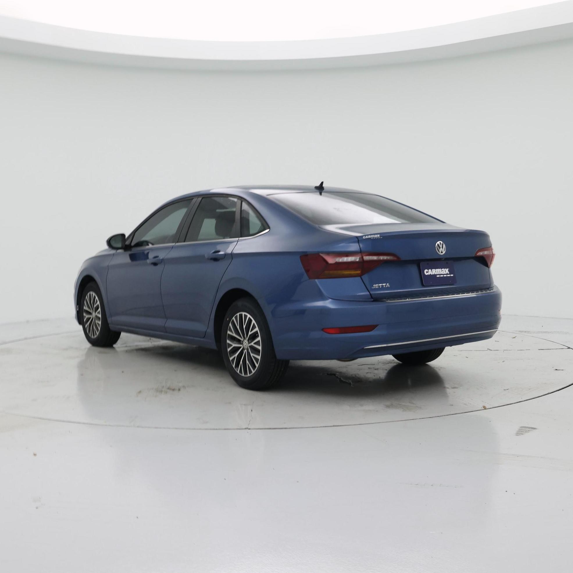 Thumbnail: 2019 Volkswagen Jetta - 2