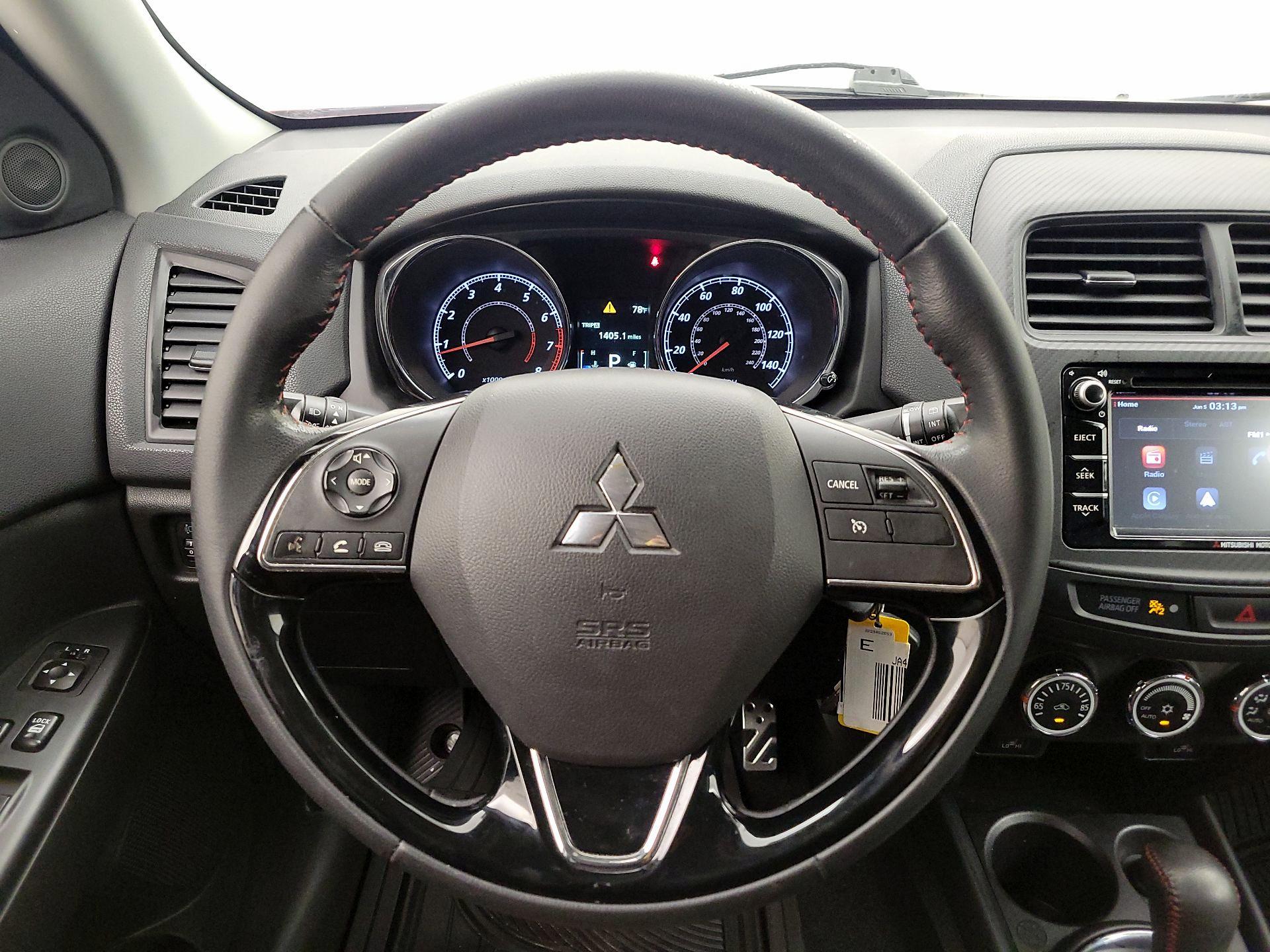 Thumbnail: 2017 Mitsubishi Outlander Sport - 10