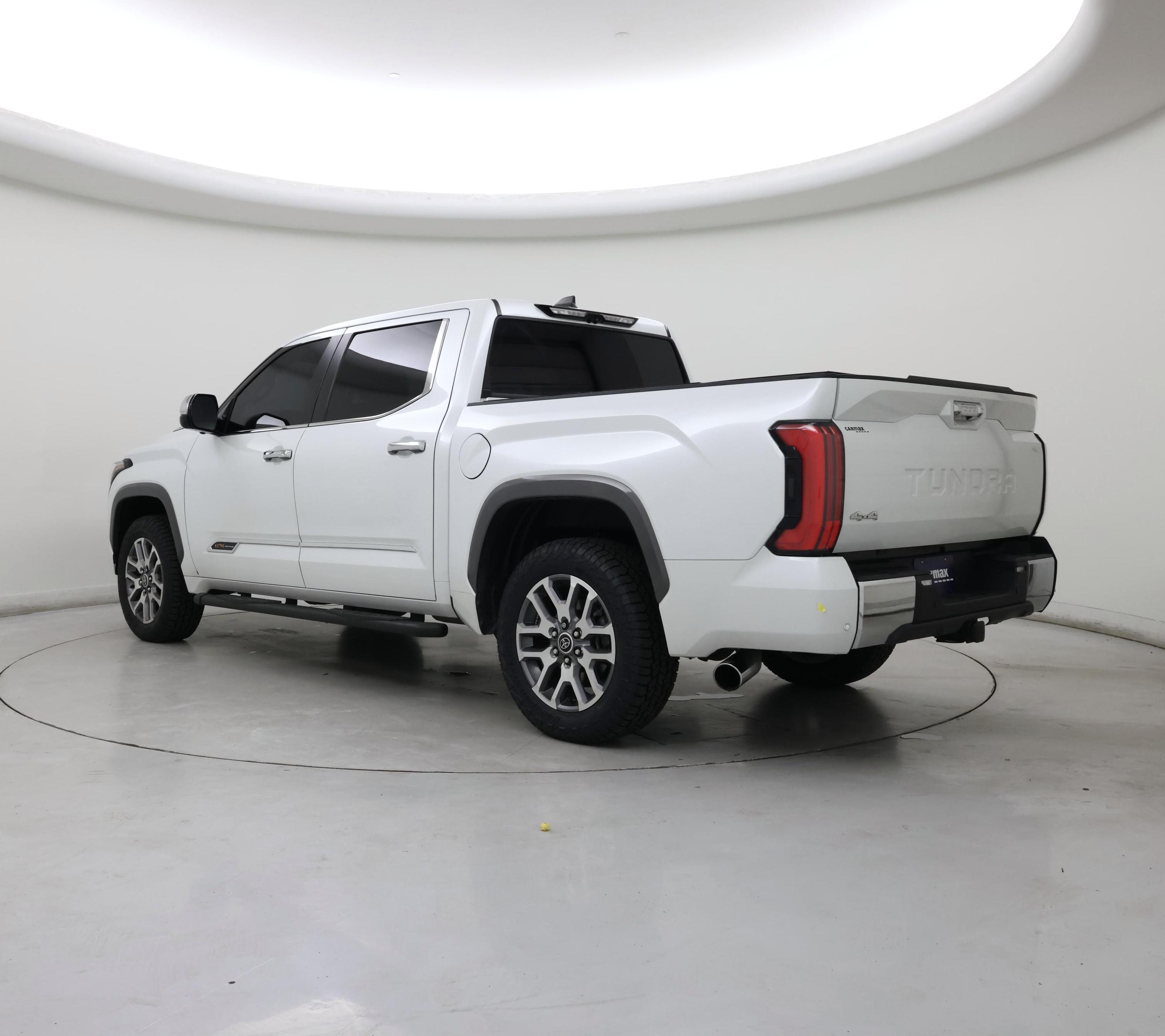 Thumbnail: 2024 Toyota Tundra - 2