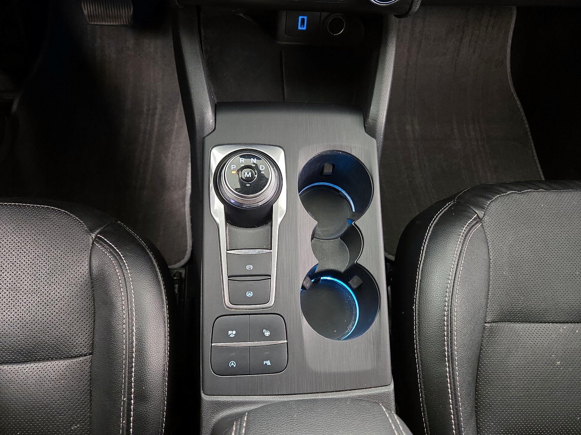 Thumbnail: 2020 Ford Escape - 16