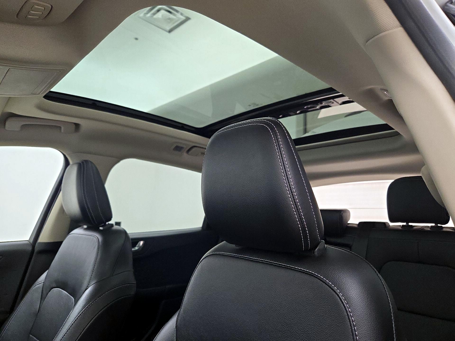 Thumbnail: 2020 Ford Escape - 17
