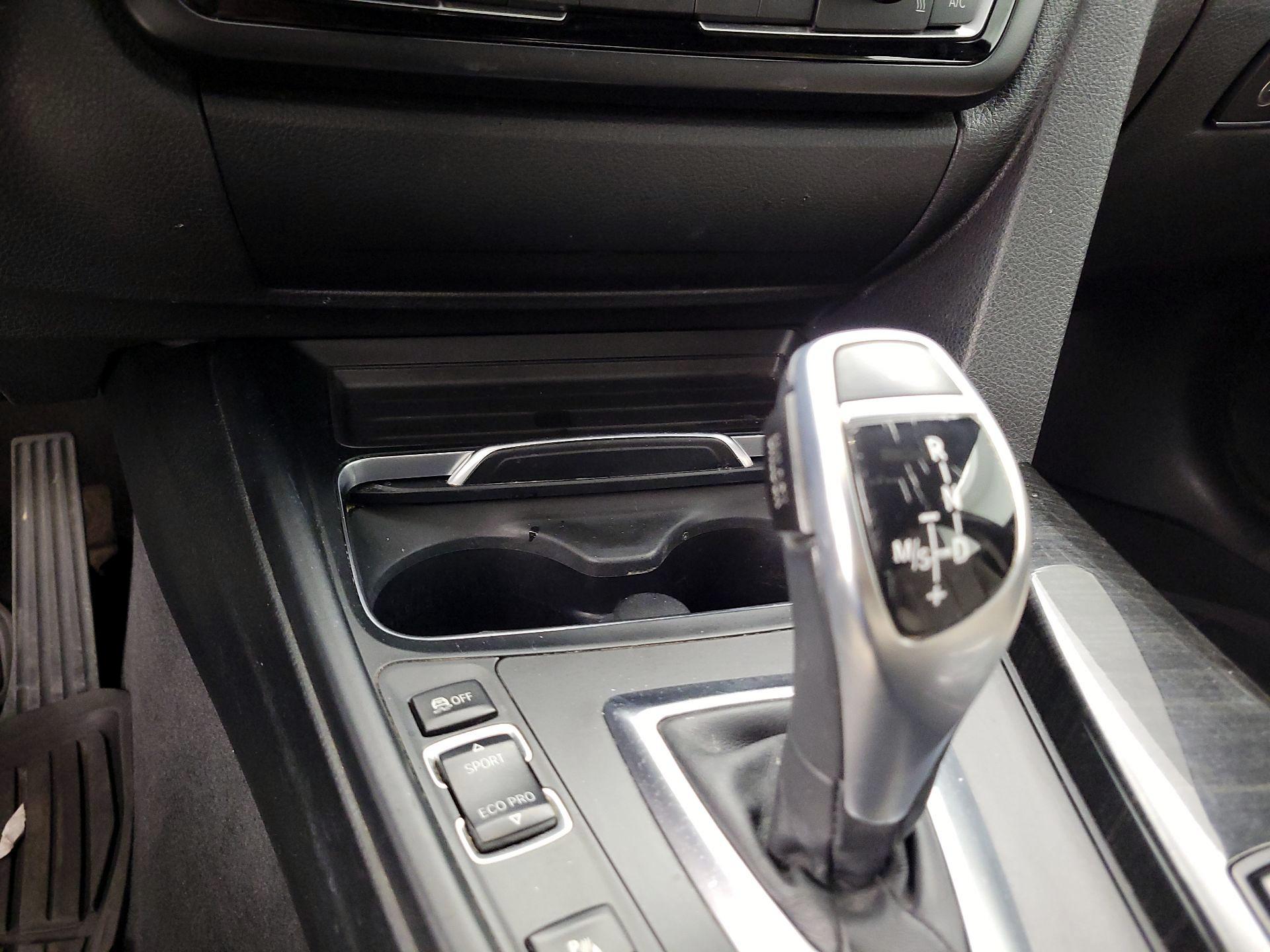Thumbnail: 2016 BMW 4 Series - 18