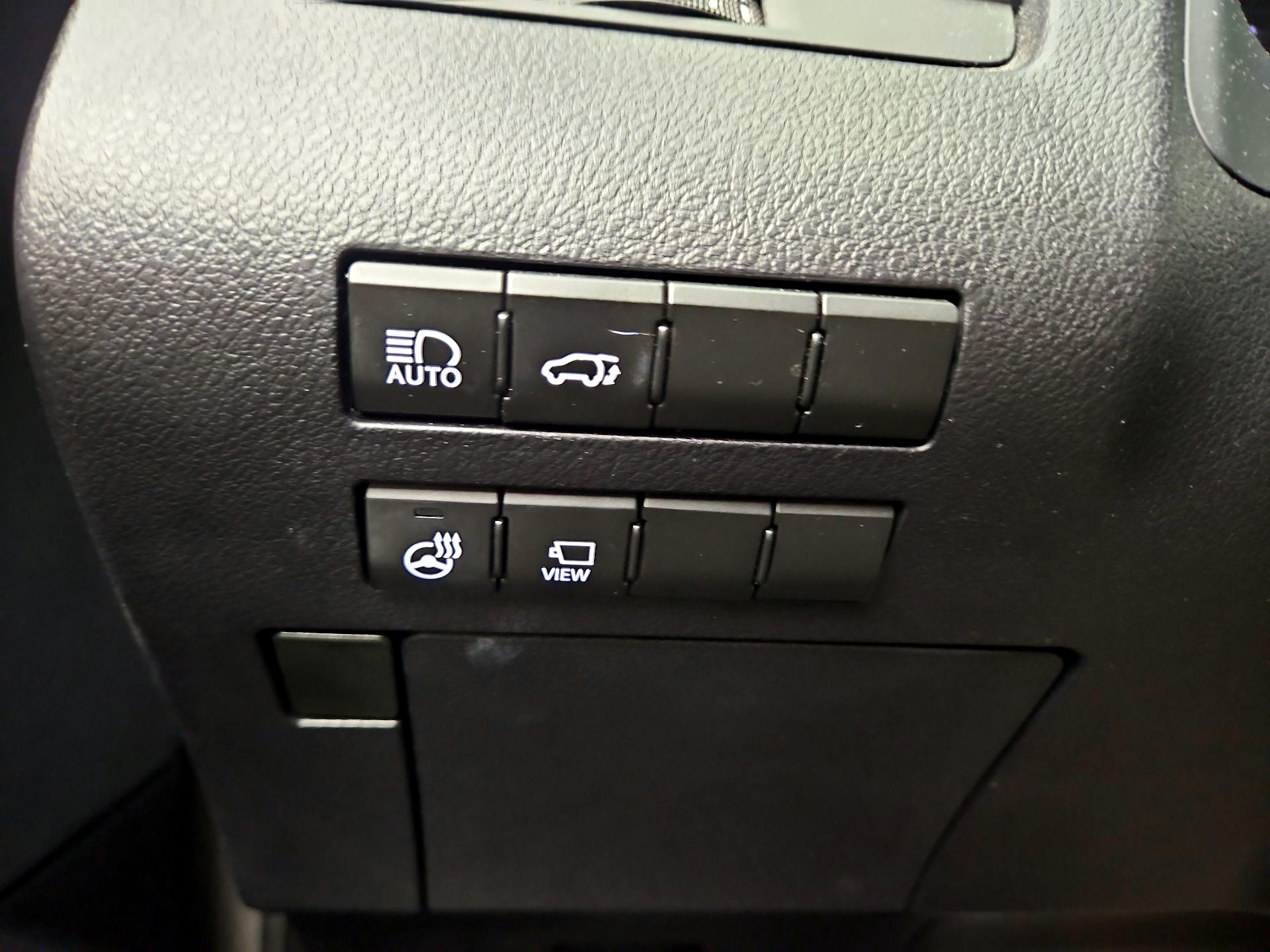 Thumbnail: 2021 Lexus RX - 13