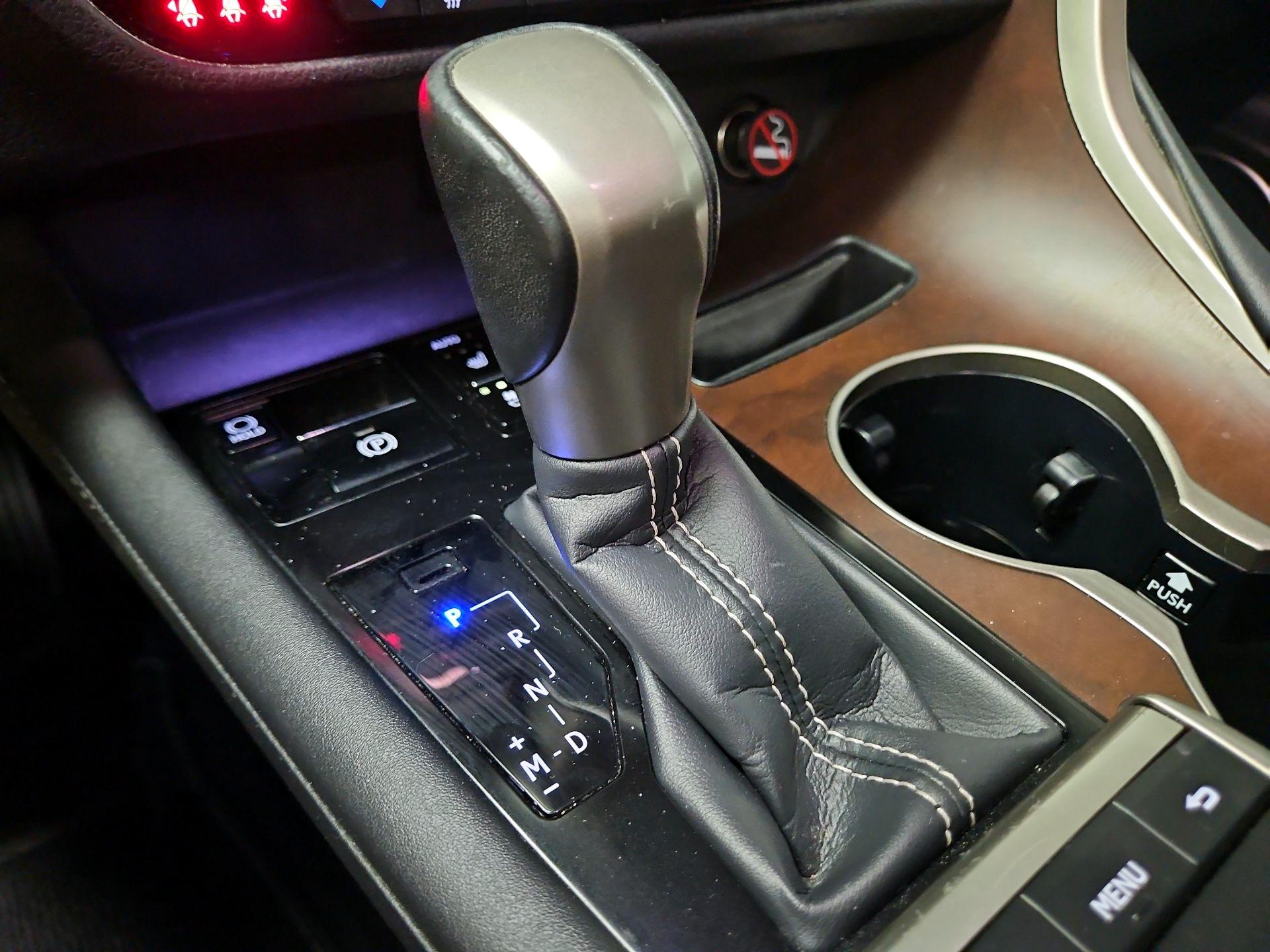Thumbnail: 2021 Lexus RX - 18
