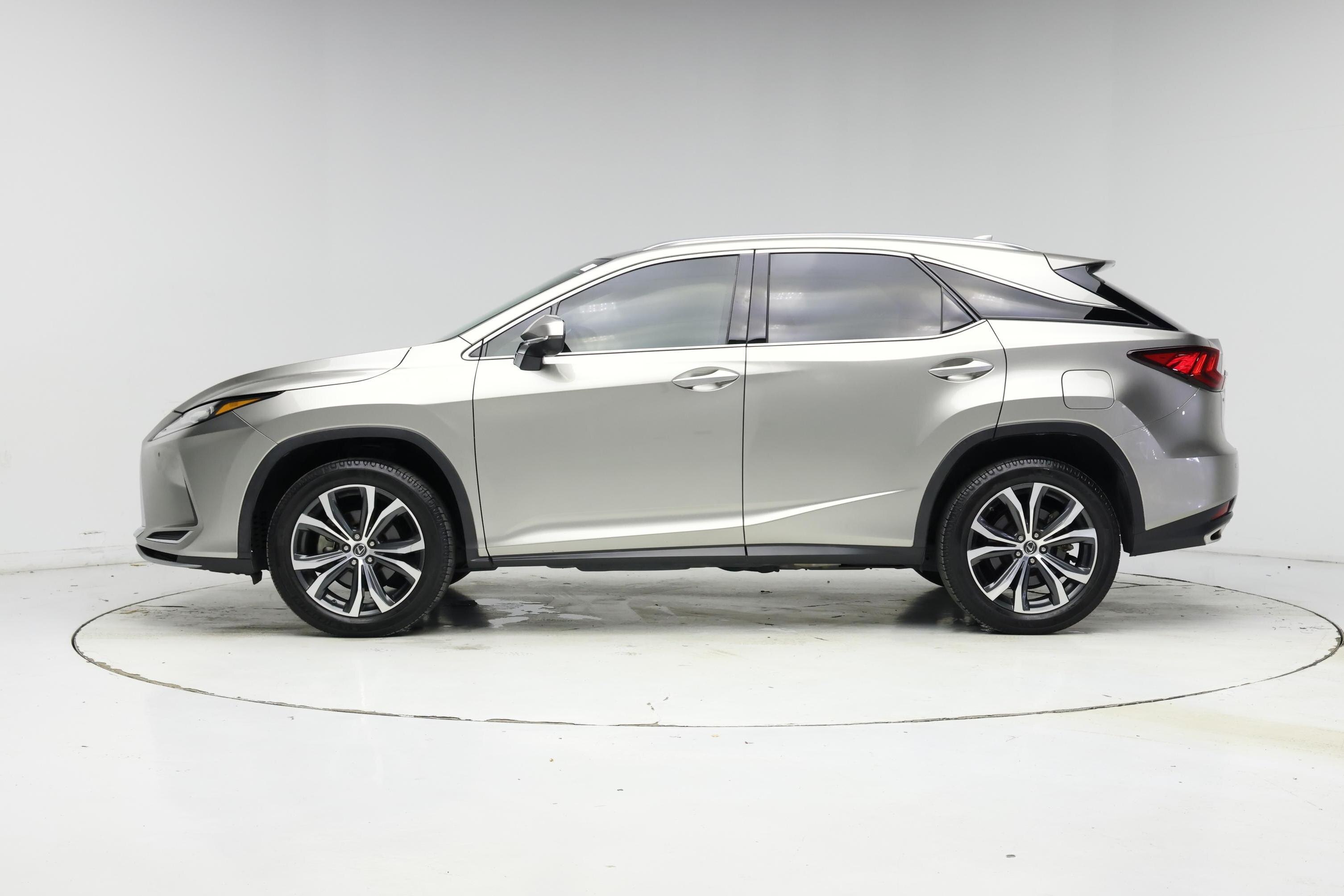 Thumbnail: 2021 Lexus RX - 3
