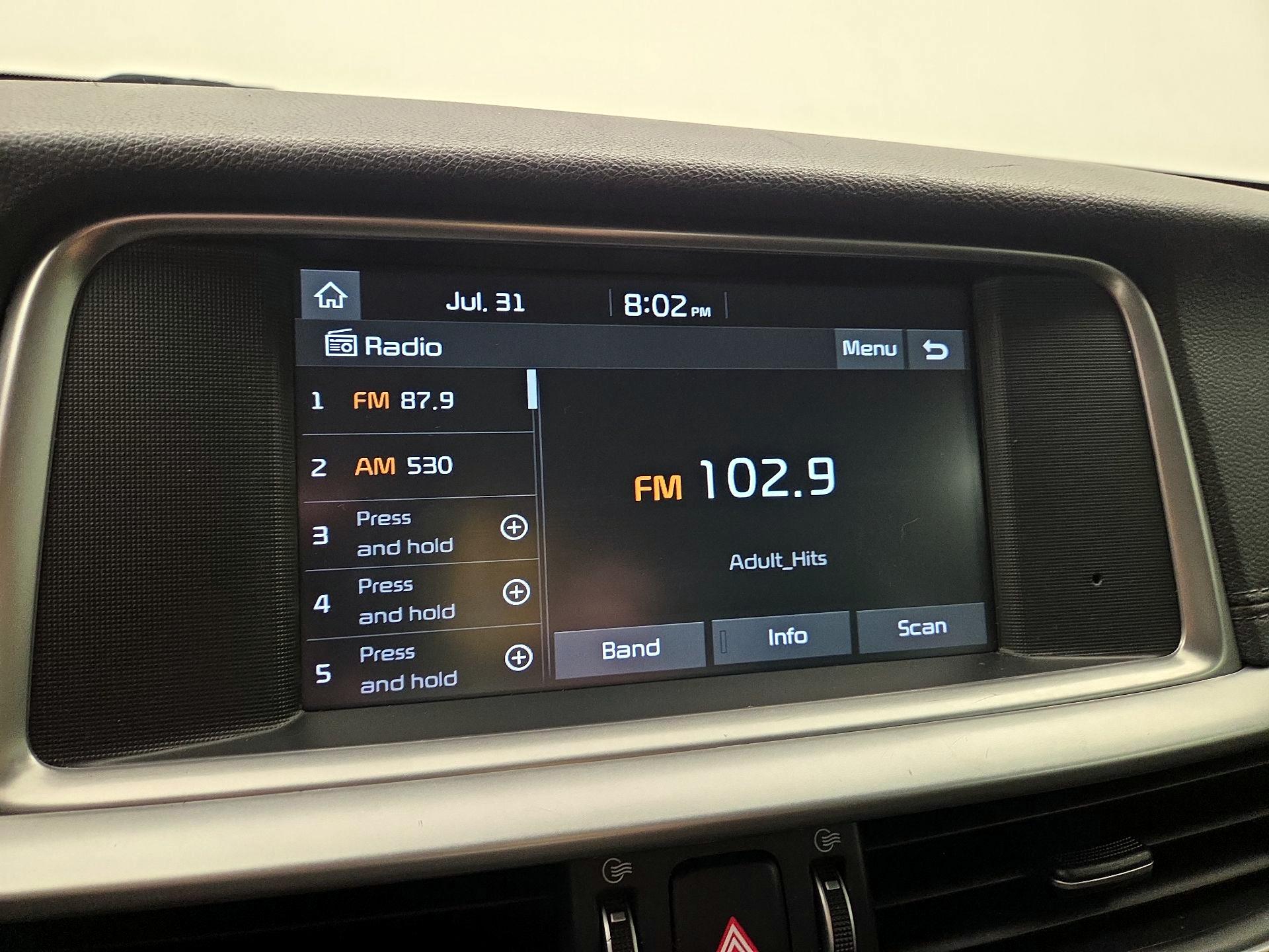 Thumbnail: 2019 Kia Optima - 15