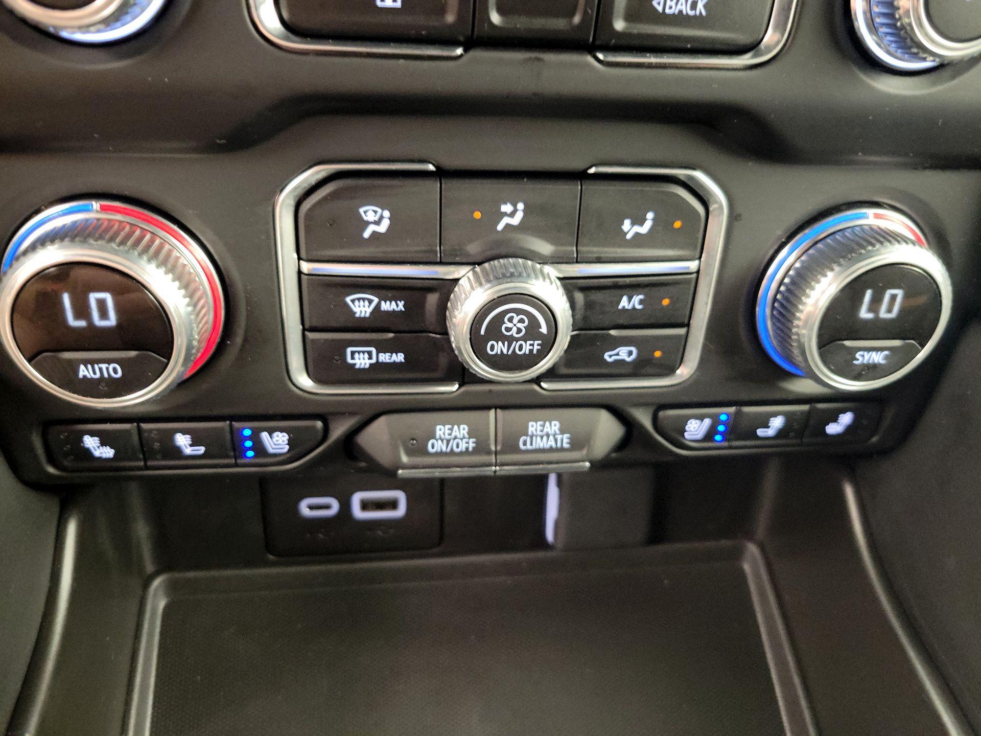 Thumbnail: 2024 GMC Yukon - 16