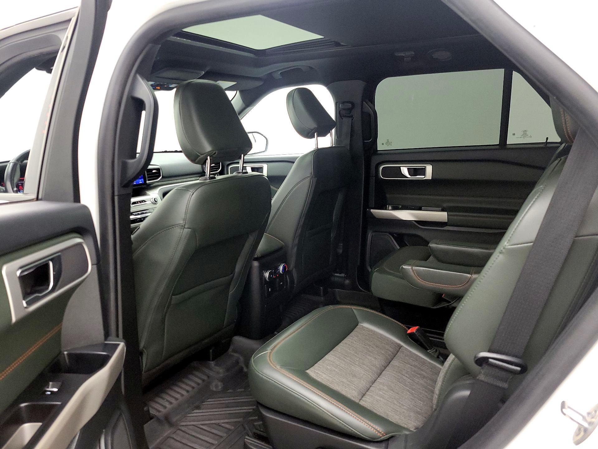 Thumbnail: 2022 Ford Explorer - 20