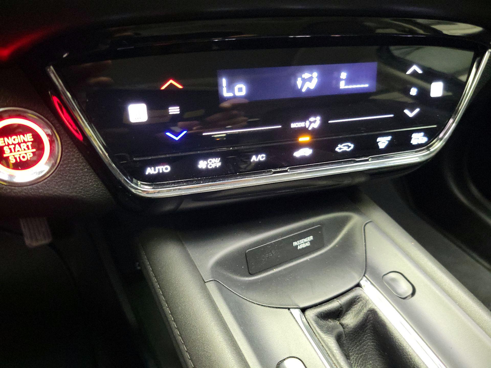 Thumbnail: 2019 Honda HR-V - 17