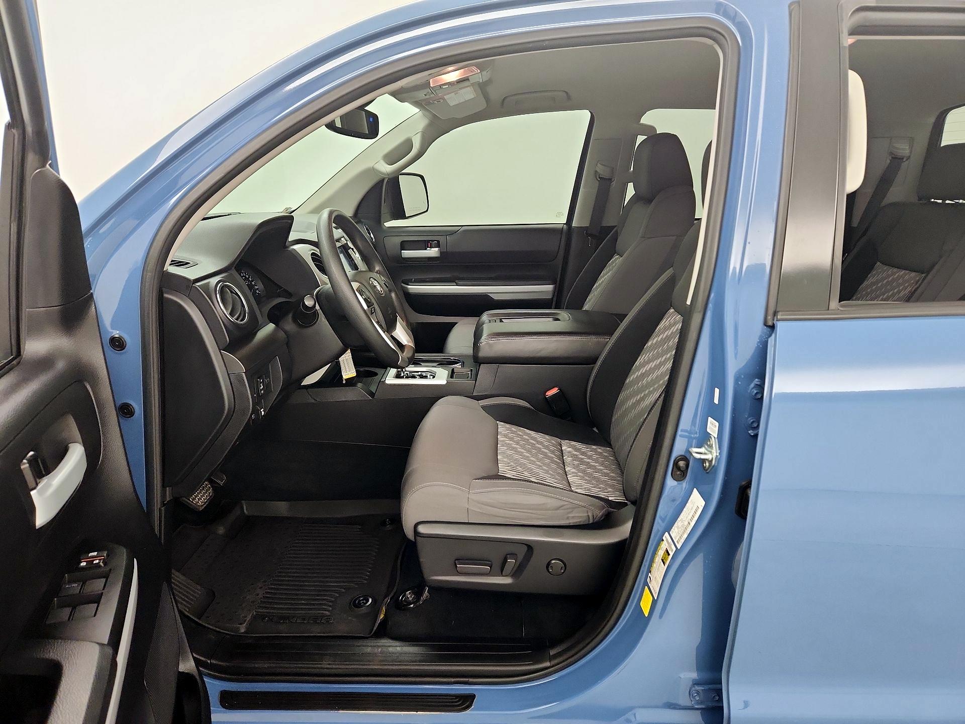 Thumbnail: 2021 Toyota Tundra - 11