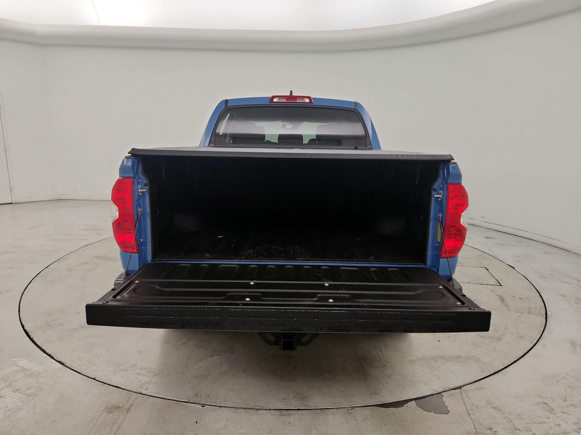 Thumbnail: 2021 Toyota Tundra - 20
