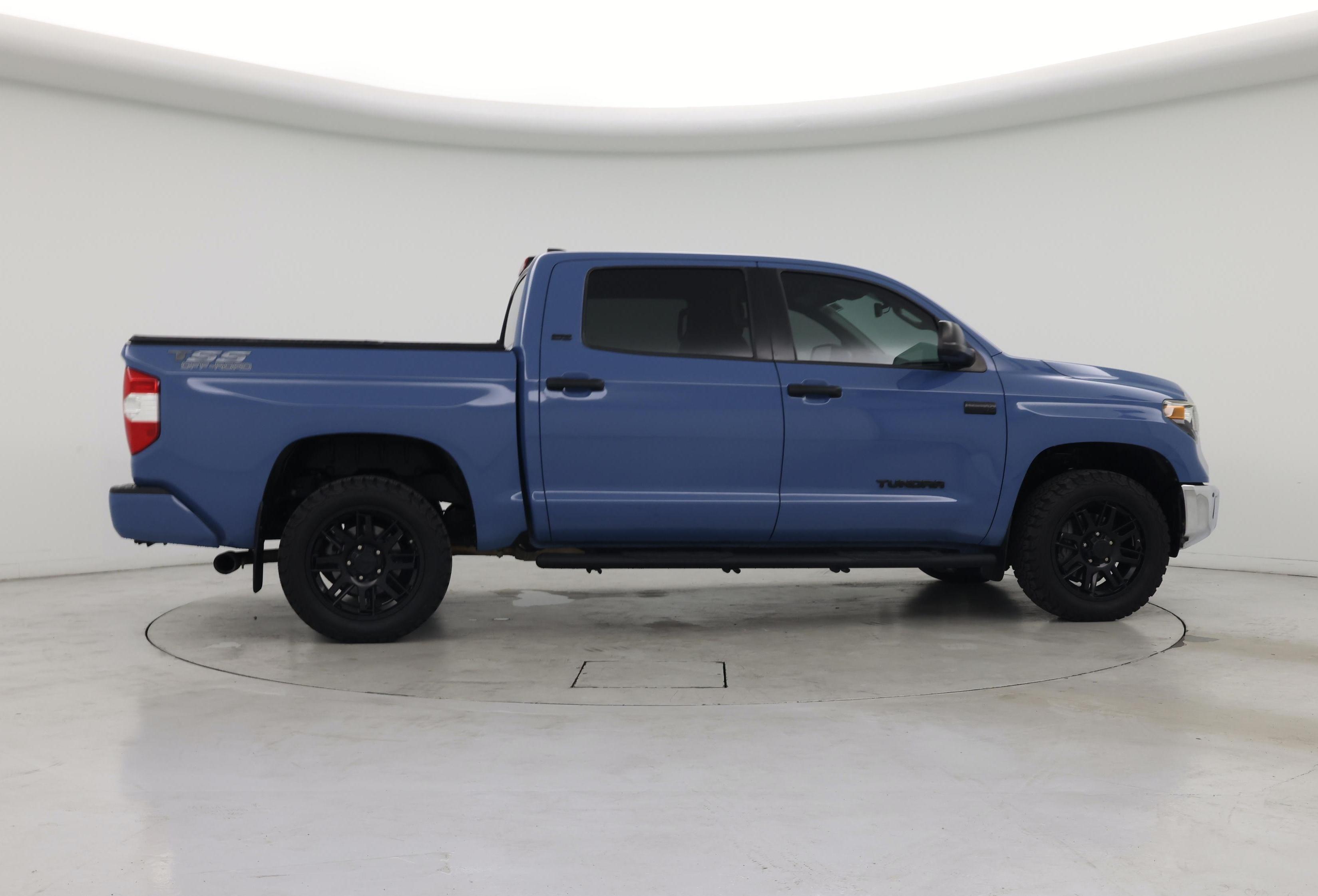 Thumbnail: 2021 Toyota Tundra - 7