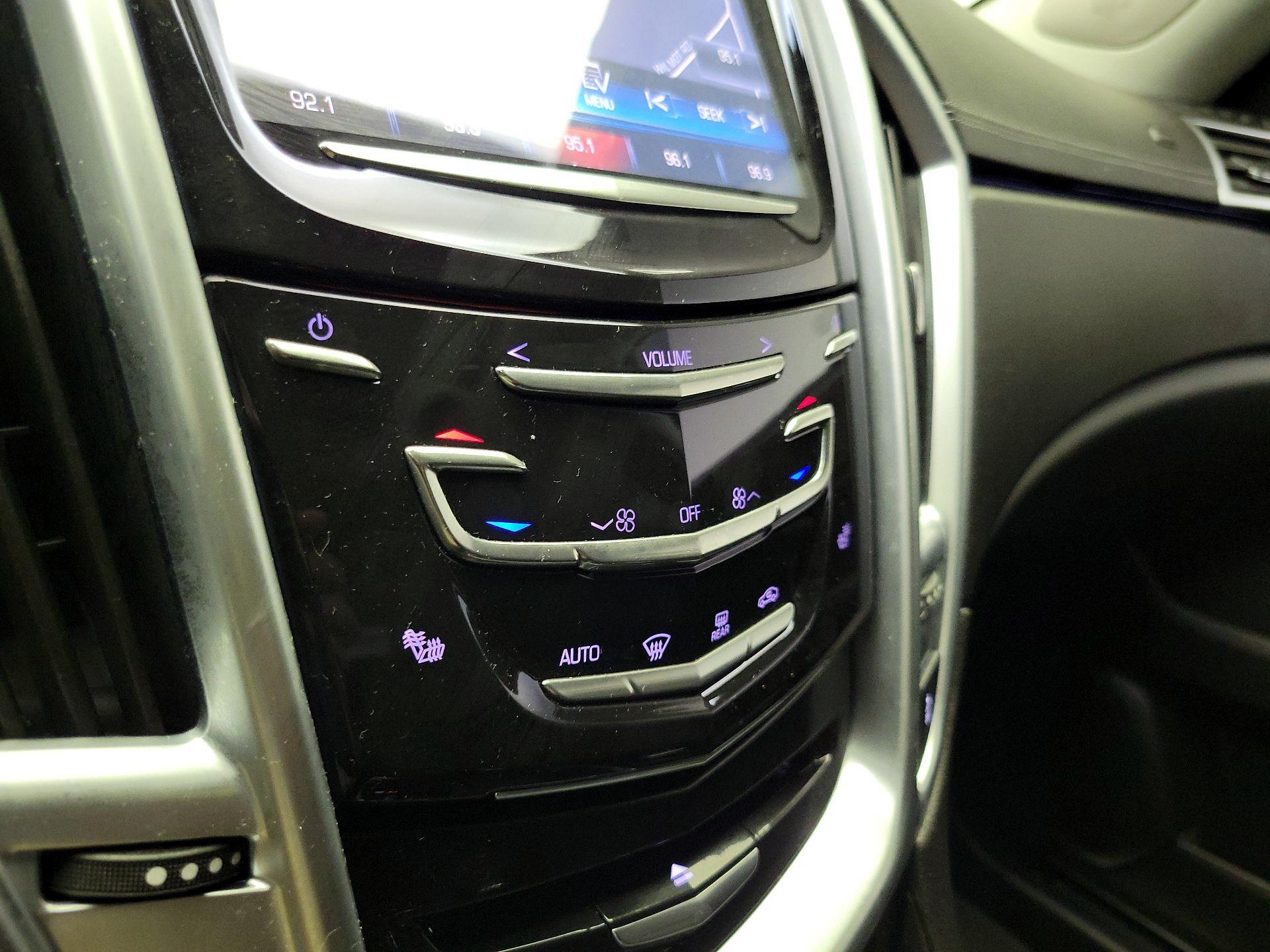 Thumbnail: 2016 Cadillac SRX - 17