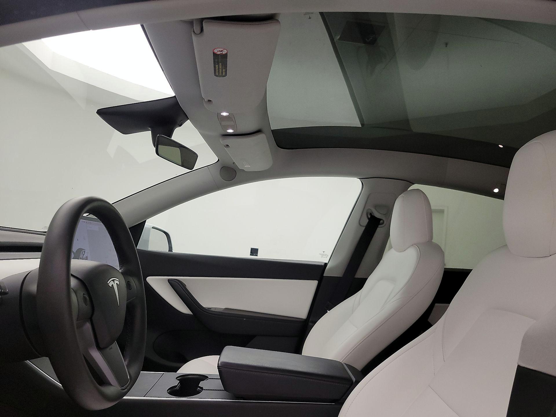 Thumbnail: 2020 Tesla Model Y - 18