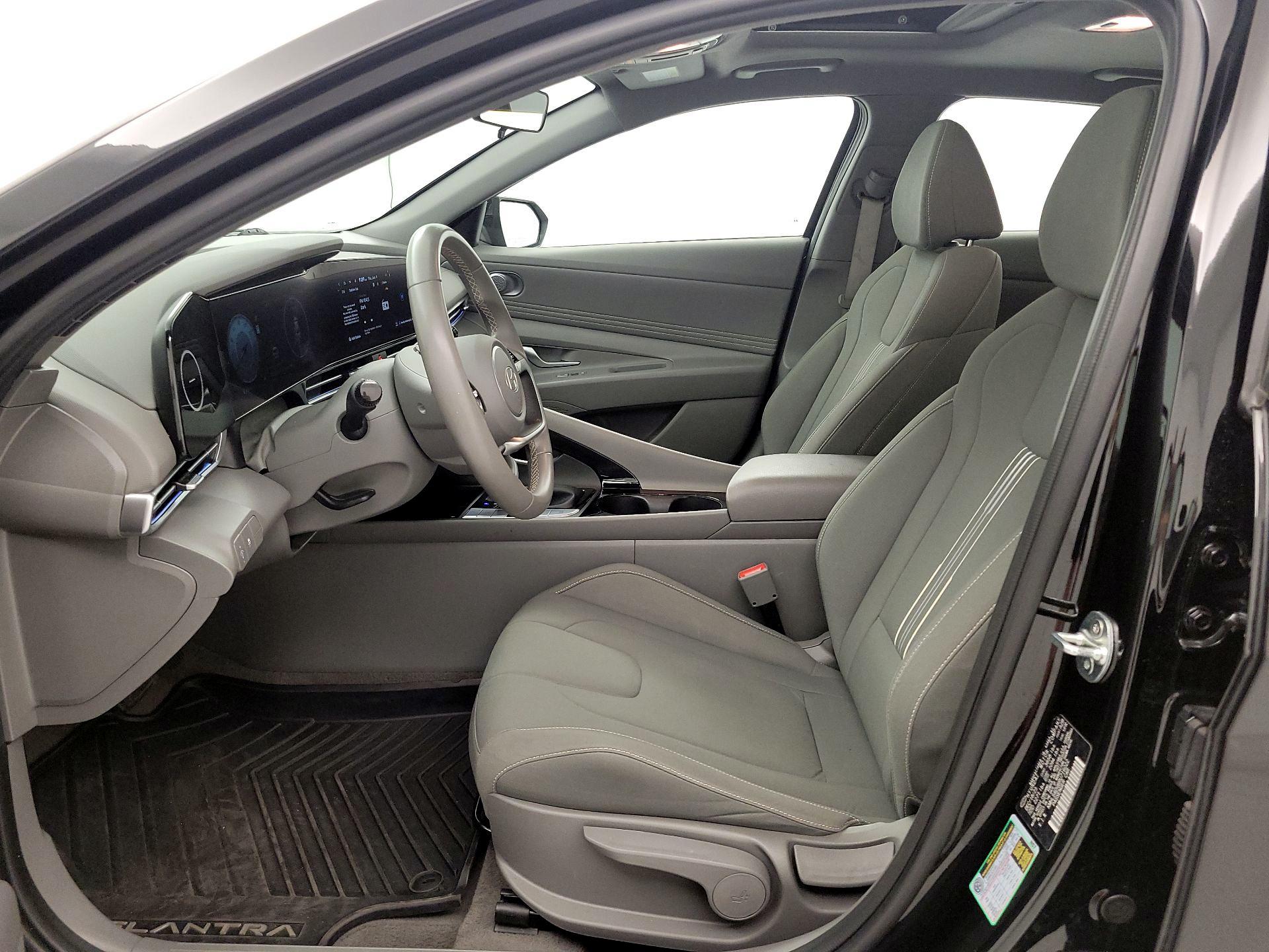 Thumbnail: 2024 Hyundai Elantra - 11